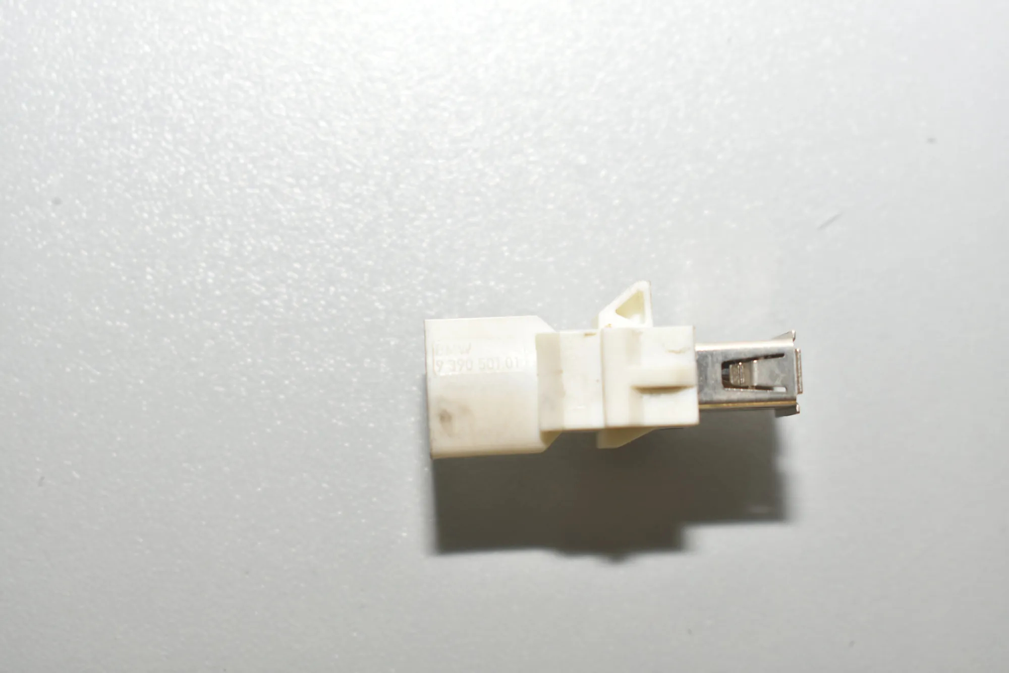 USB – OEM 9390501 · BMW 6 Gran Turismo (G32) (2017 - -) 640 i 2018 – 4