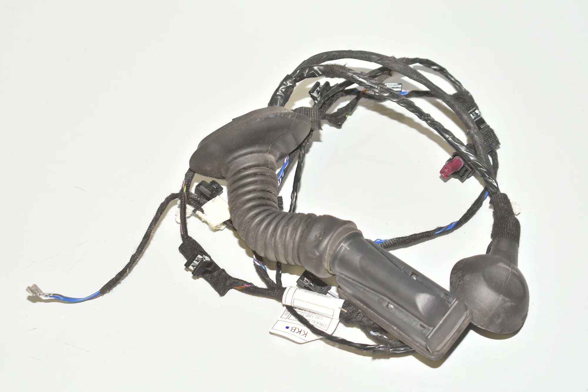 Rear Right Door Wiring – OEM 61128806980 · BMW i3 (I01) BMW i3 (I01) Electric 2019