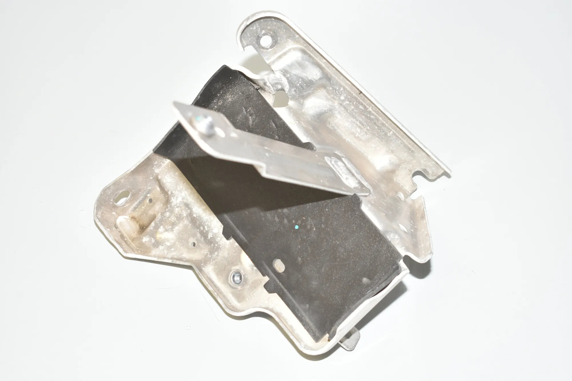 Other Body Parts – OEM 61218602813 · BMW i3 (I01) BMW i3 (I01) Electric 2019 – 3