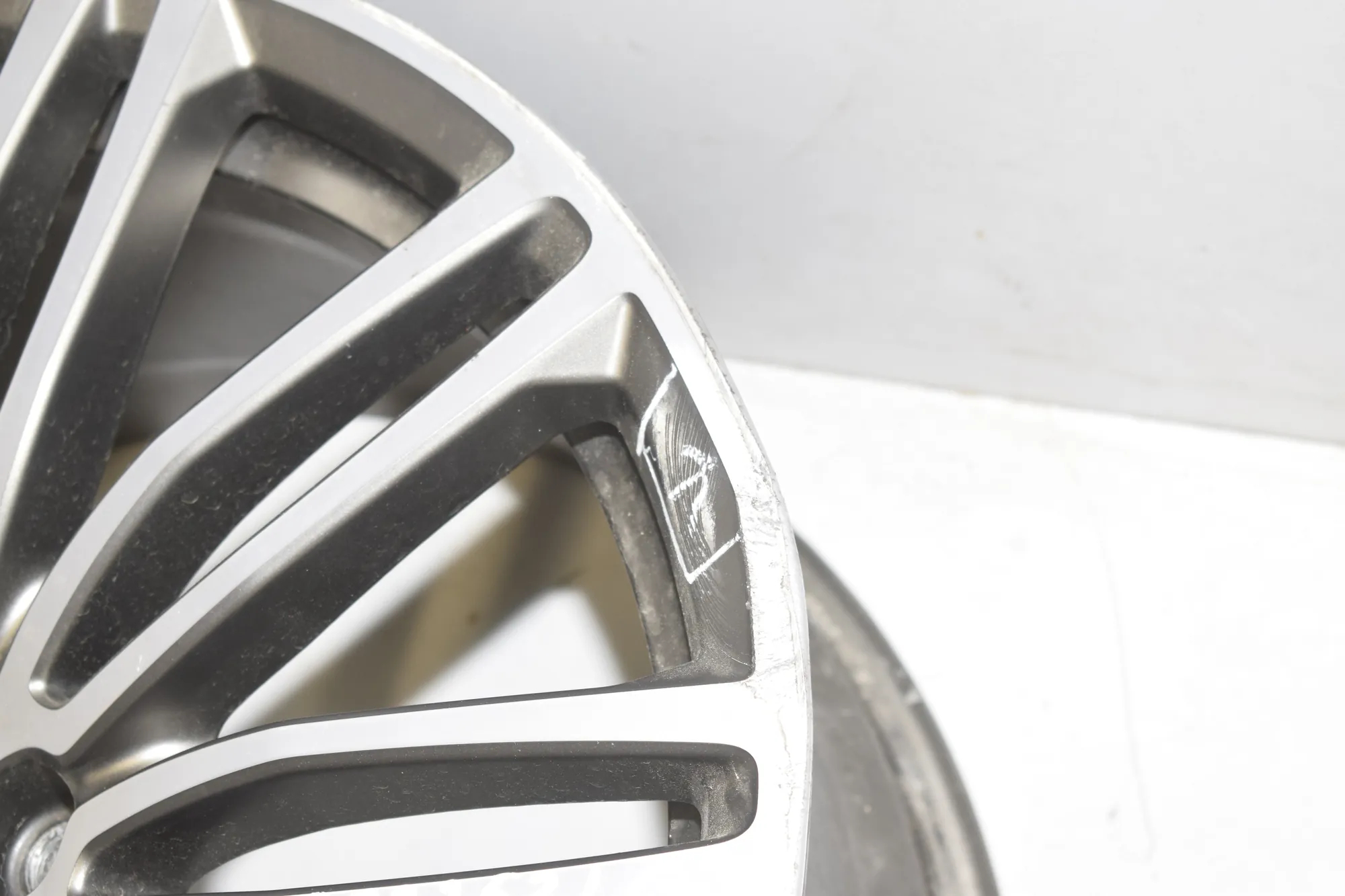 Alloy Wheel – OEM 7855085 · BMW 5 (G30) (2016 - -) M 550 d xDrive 2020 – 6