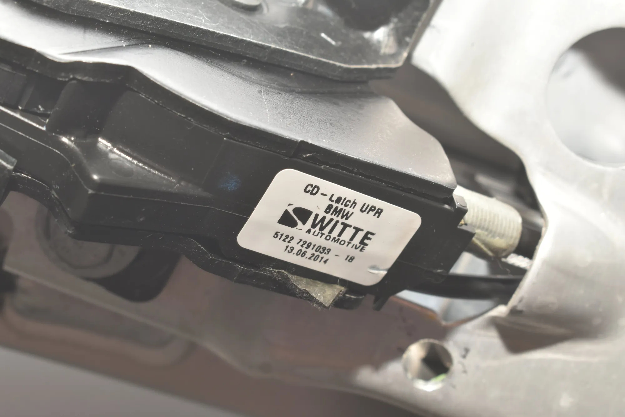 Rear Left Door – OEM 7291033 · BMW i3 (I01) BMW i3 (I01) Electric 2019 – 4