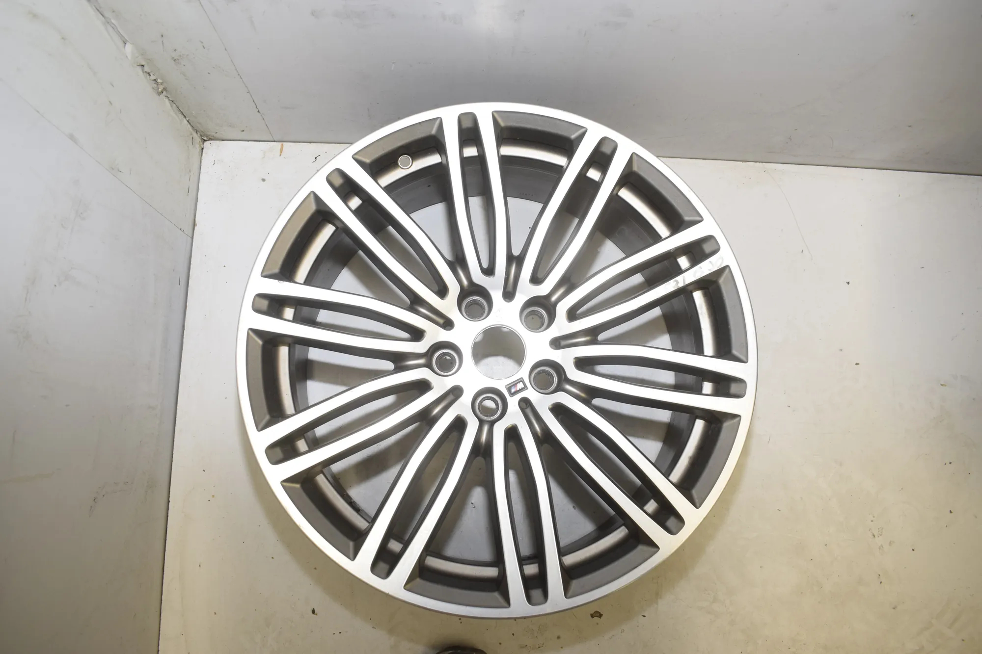 Alloy Wheel – OEM 7855085 · BMW 5 (G30) (2016 - -) M 550 d xDrive 2020 – 3