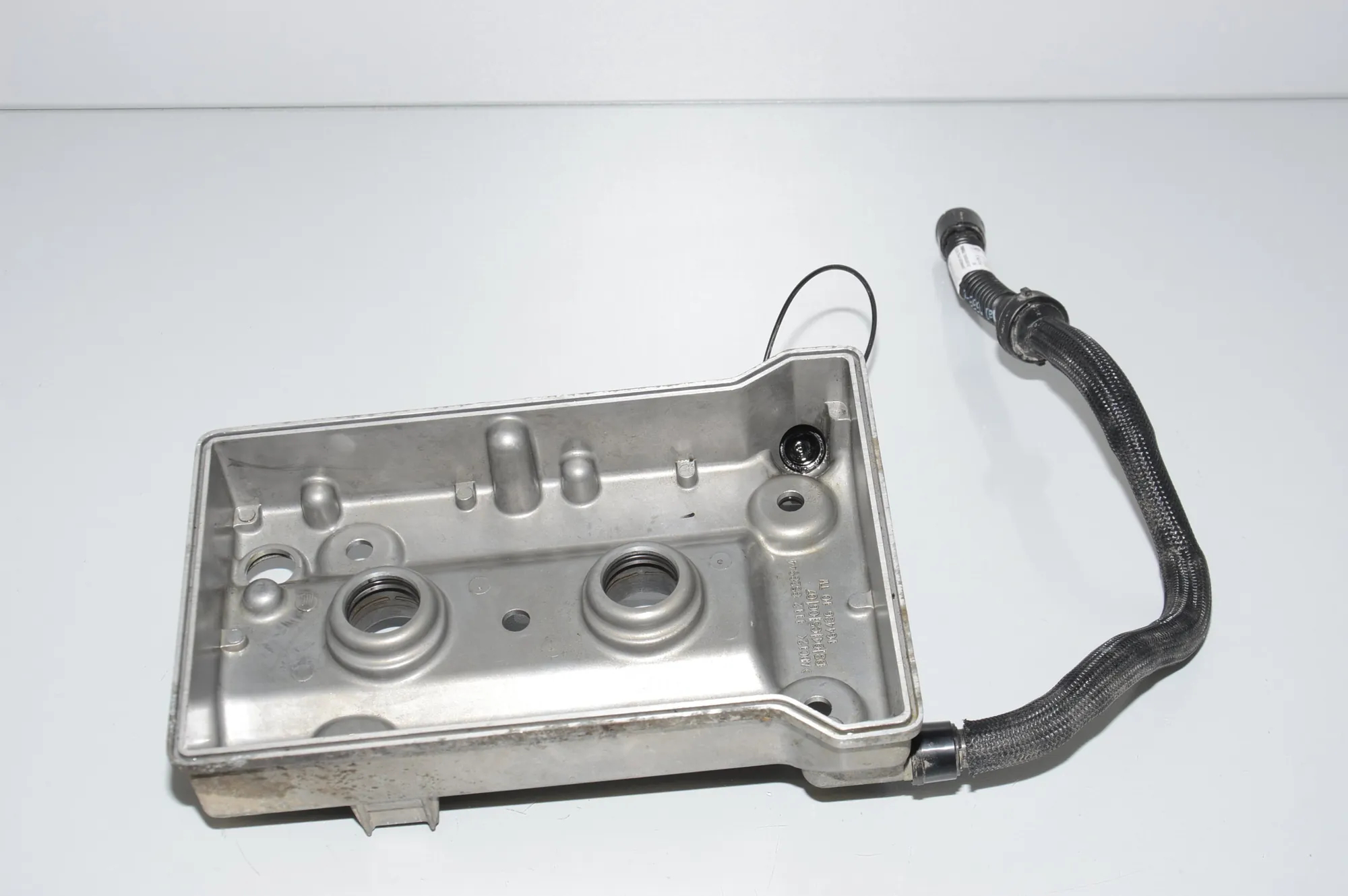 Rocket Cam Cover – OEM 8543014 · BMW i3 (I01) BMW i3 (I01) Hybrid 2013 – 4