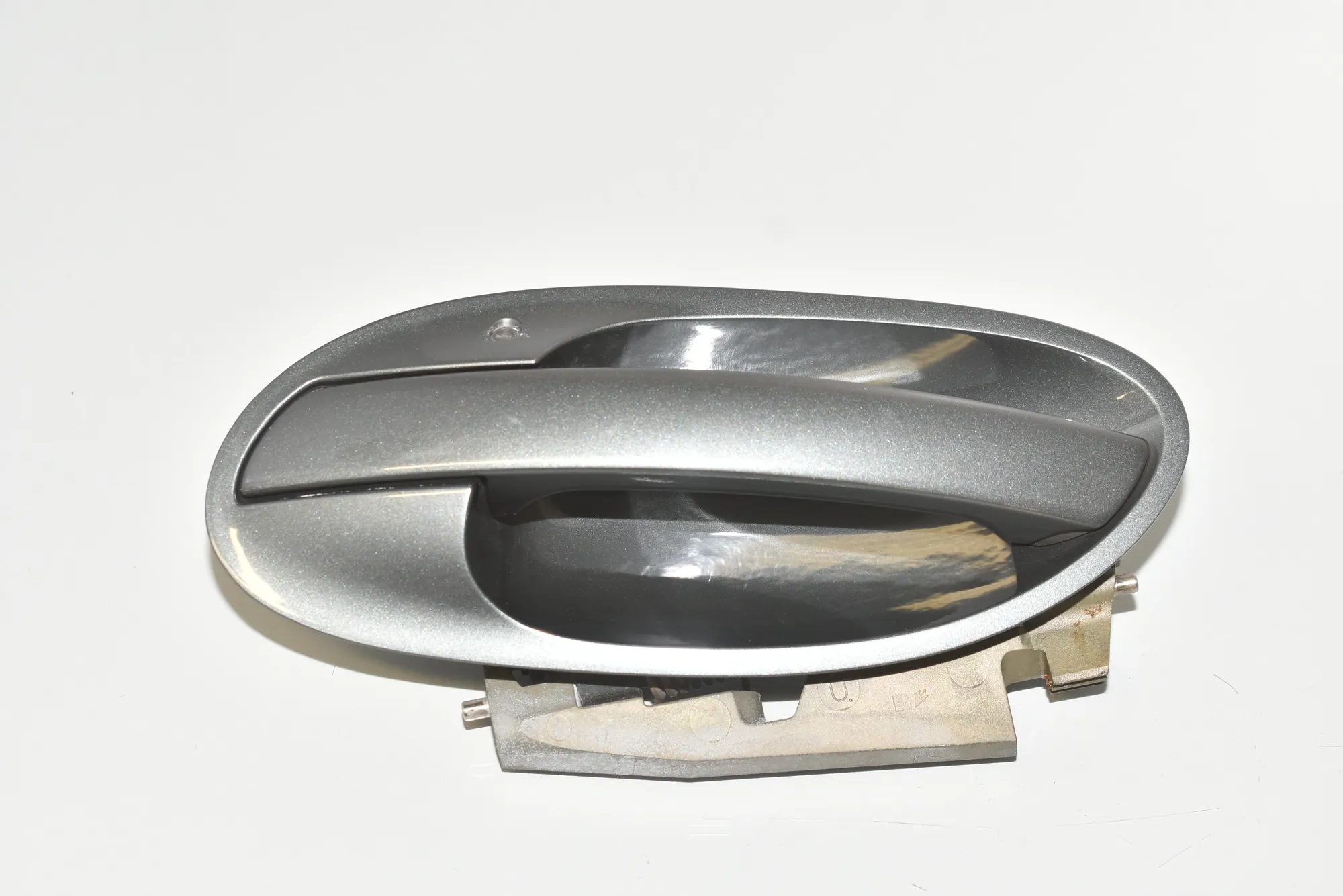 Rear Left Door Exterior Handle – OEM 7159765 · BMW 7 (E65, E66, E67) 730 Ld 2005 – 2