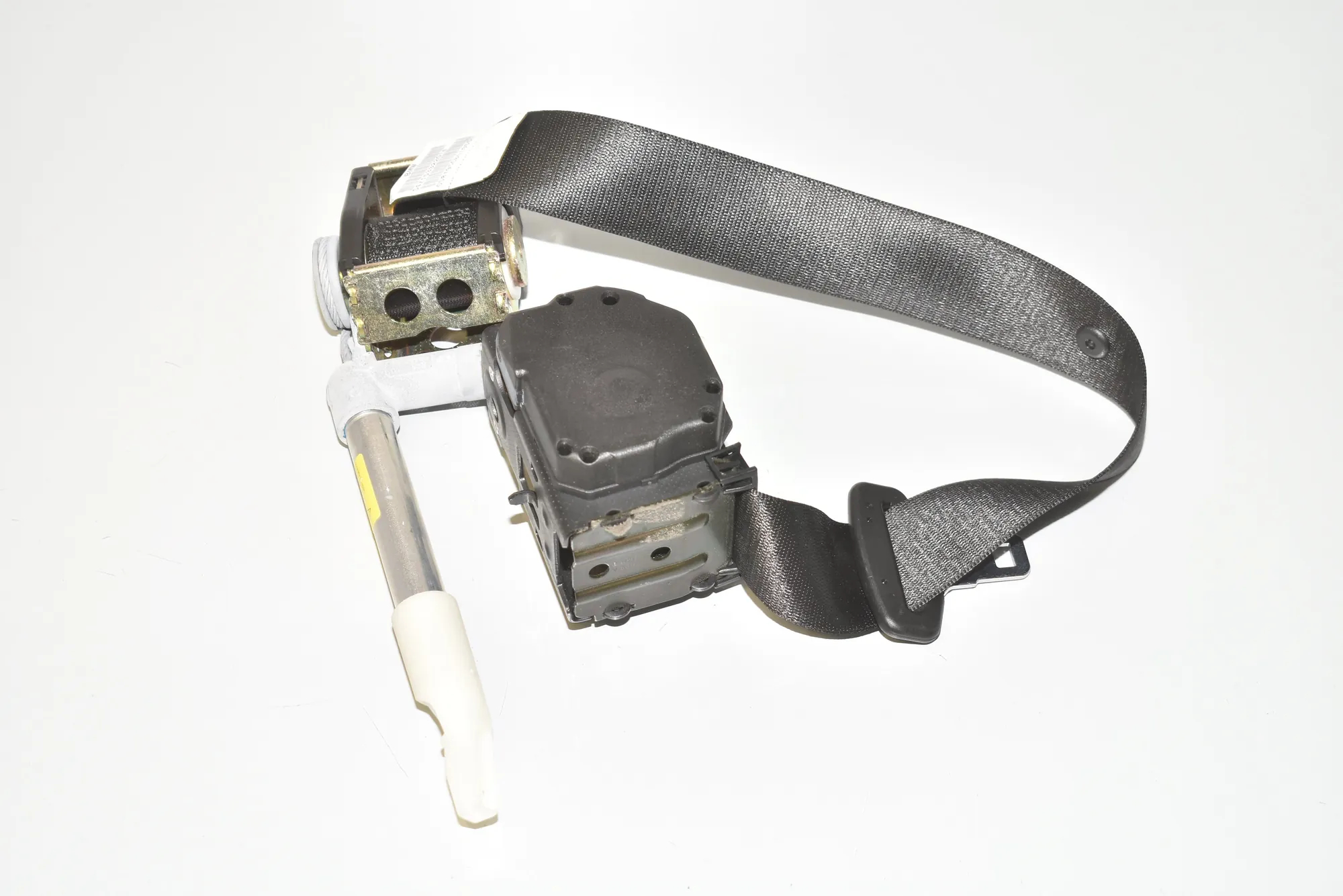 Rear Right Seatbelt – OEM 7153322 · BMW 7 (E65, E66, E67) 730 Ld 2005