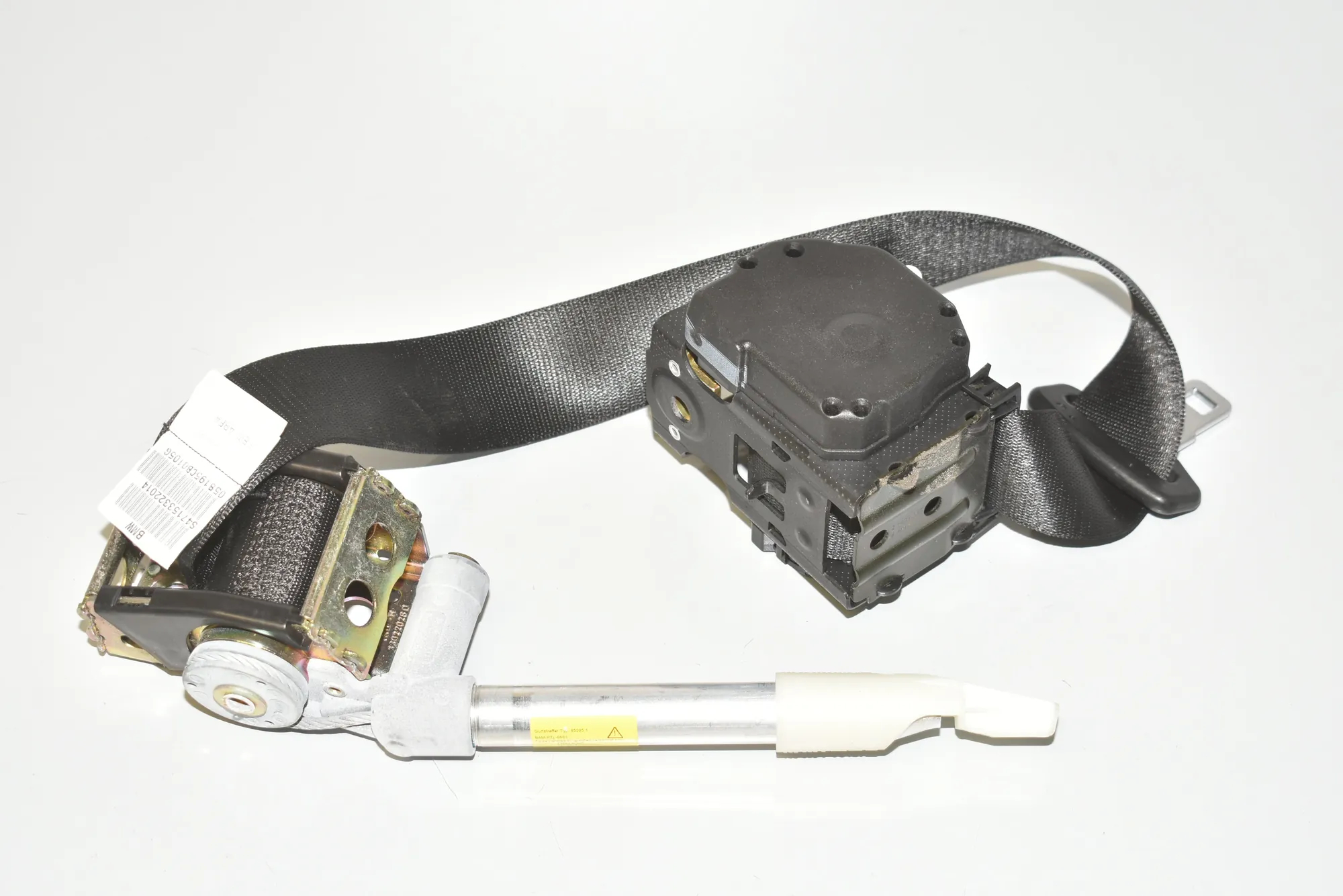 Rear Right Seatbelt – OEM 7153322 · BMW 7 (E65, E66, E67) 730 Ld 2005 – 2