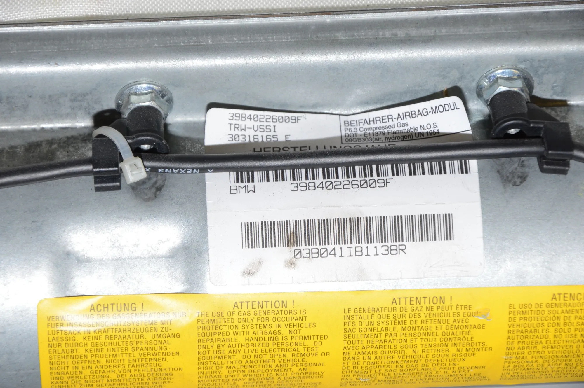 Dashboard Safety Bag SRS – OEM 72128402260 · BMW X5 (E53) 4.6 is 2003 – 6