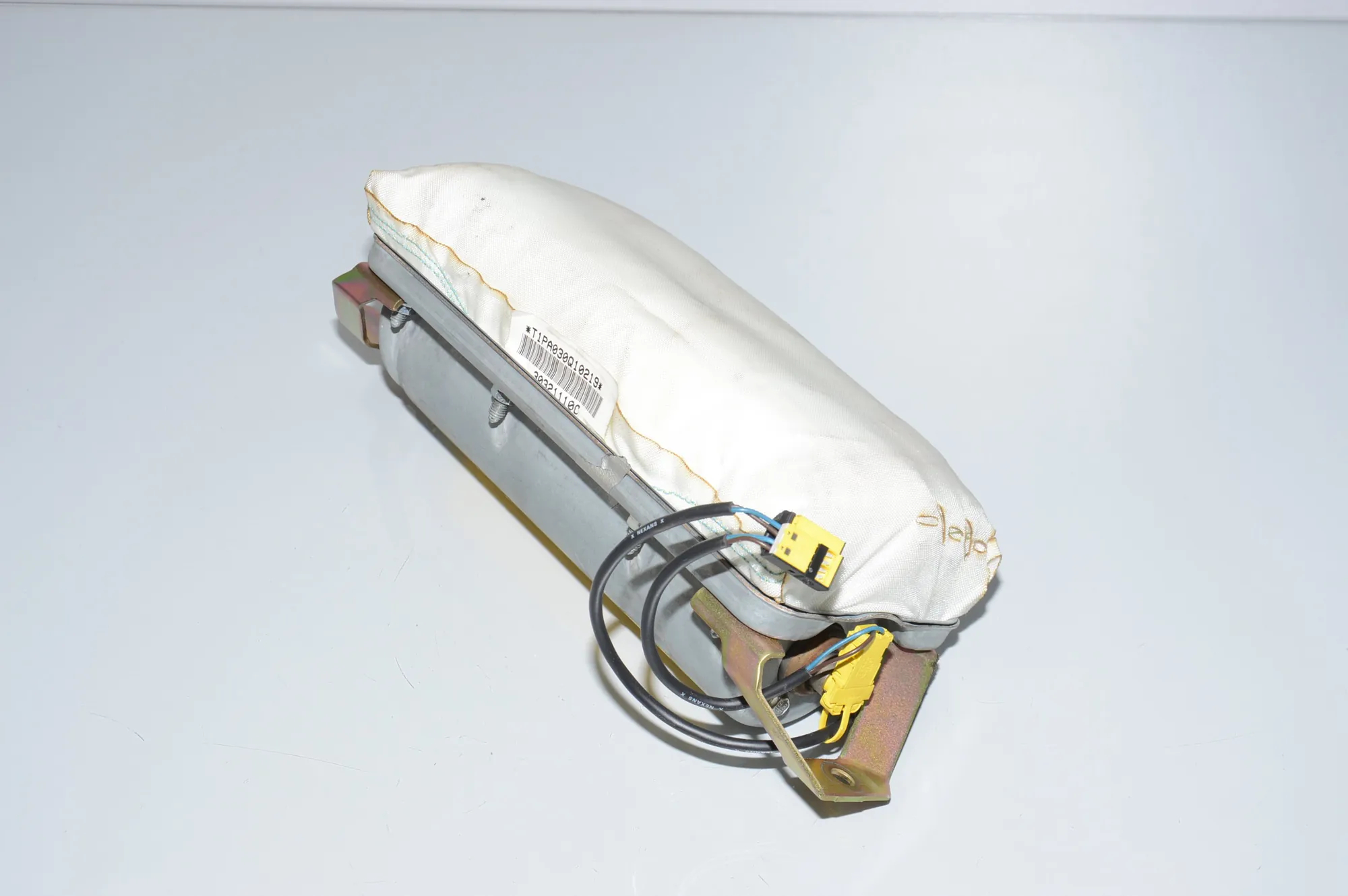 Dashboard Safety Bag SRS – OEM 72128402260 · BMW X5 (E53) 4.6 is 2003 – 3