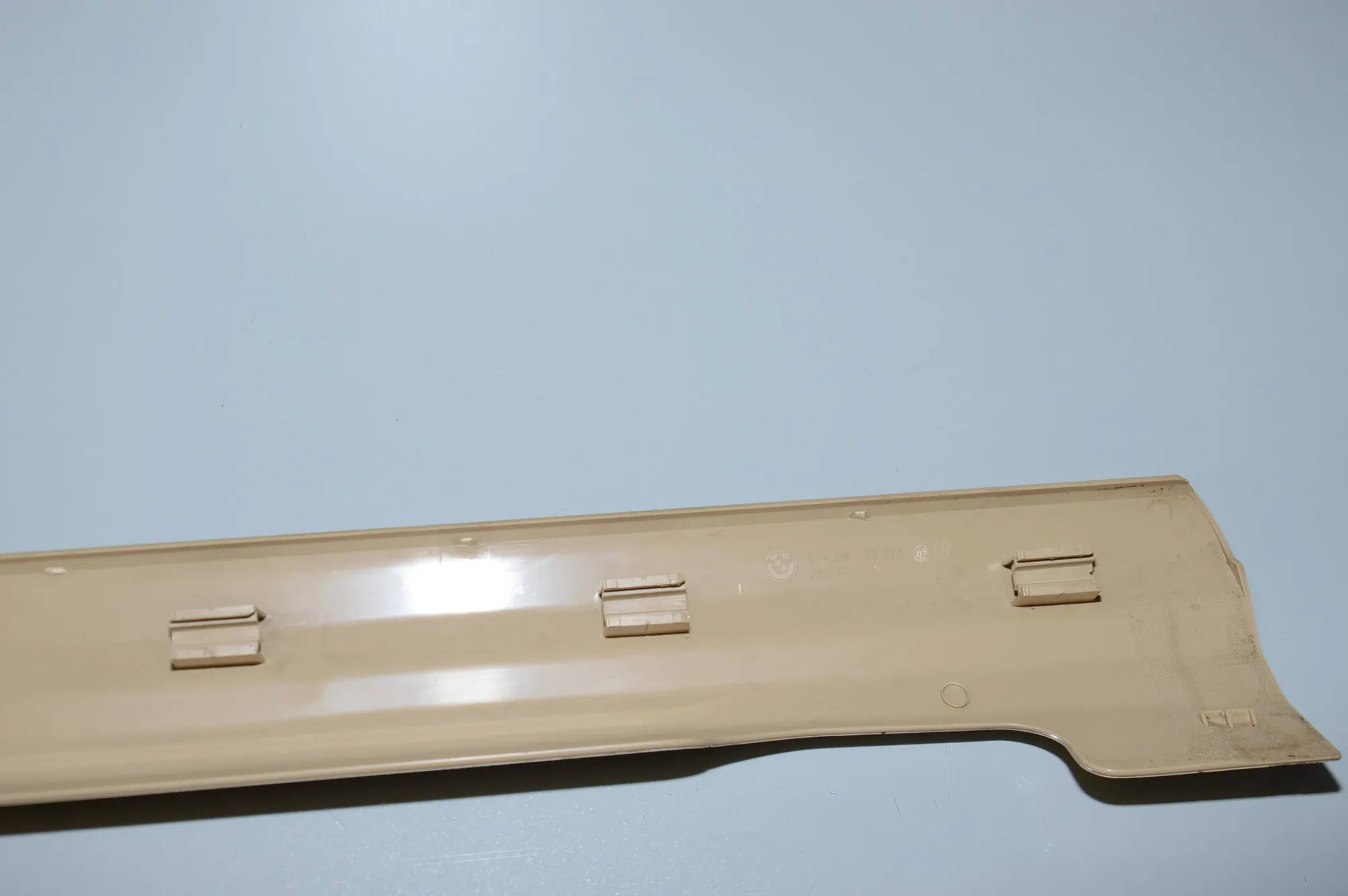 Front Left Interior Step Trim – OEM 9138915 · BMW 5 Gran Turismo (F07) 530 d 2010 – 3
