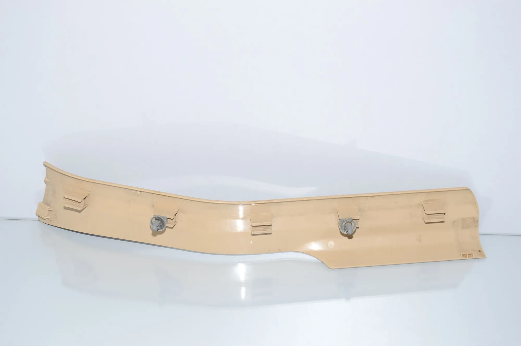 Rear Right Interior Step Trim – OEM 9138918 · BMW 5 Gran Turismo (F07) 530 d 2010 – 9