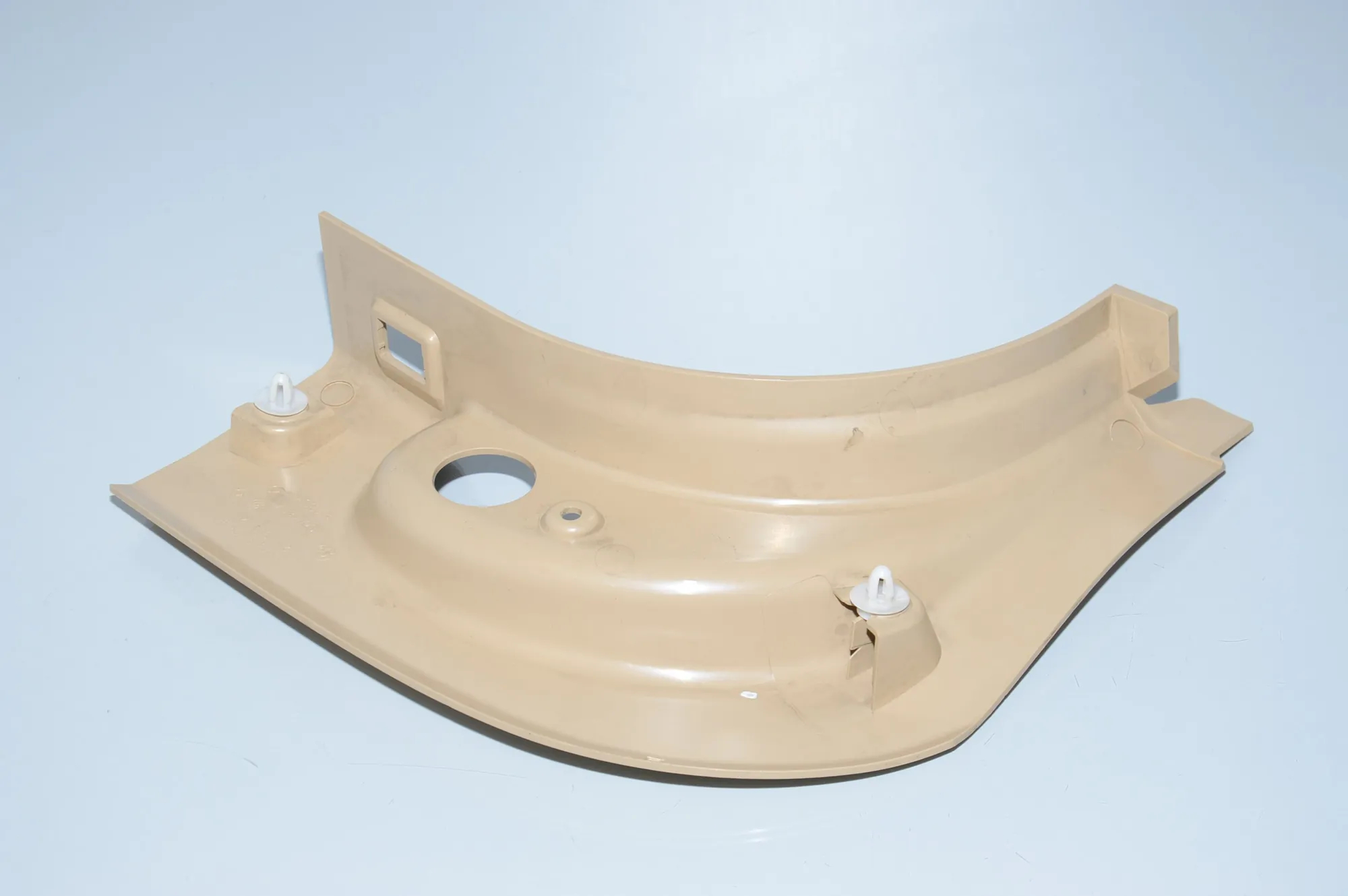 Front Left Interior Step Trim – OEM 9138941 · BMW 5 Gran Turismo (F07) 530 d 2010 – 3