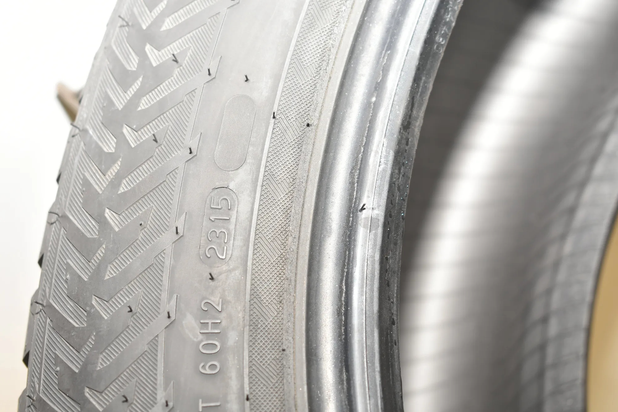 Tire · LAND ROVER DISCOVERY IV (L319) 3.0 TD 4x4 2016 – 5