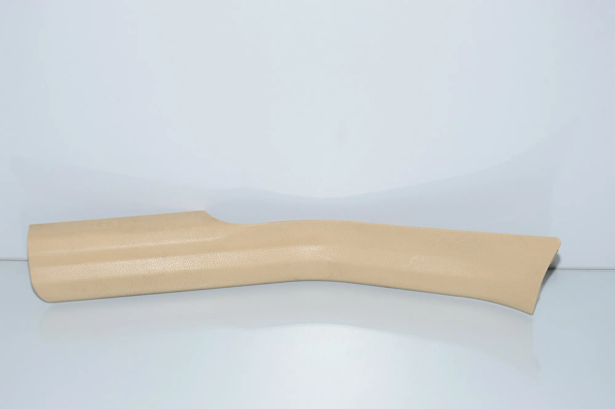 Rear Left Interior Step Trim – OEM 9138917 · BMW 5 Gran Turismo (F07) 530 d 2010