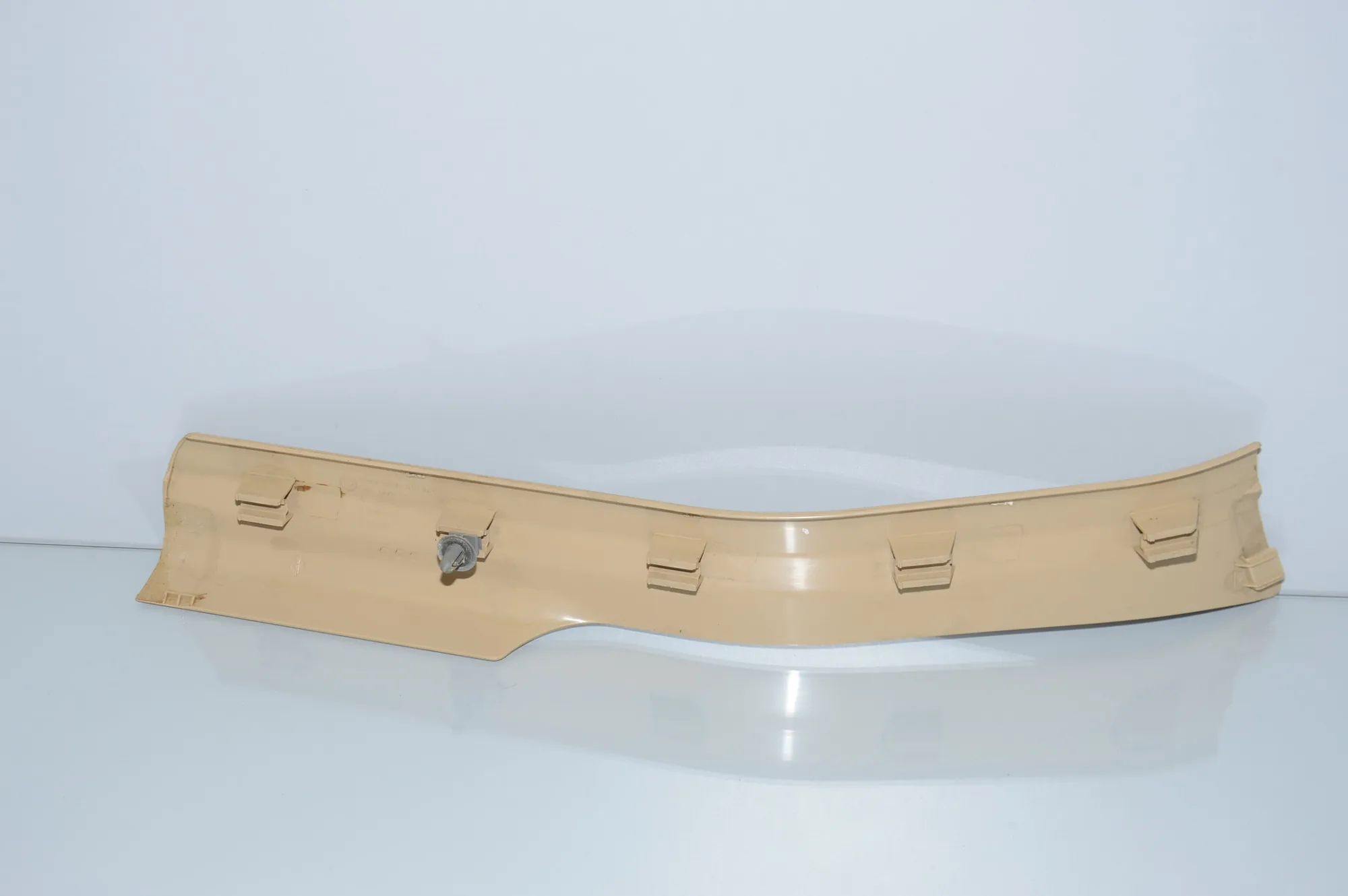 Rear Left Interior Step Trim – OEM 9138917 · BMW 5 Gran Turismo (F07) 530 d 2010 – 4