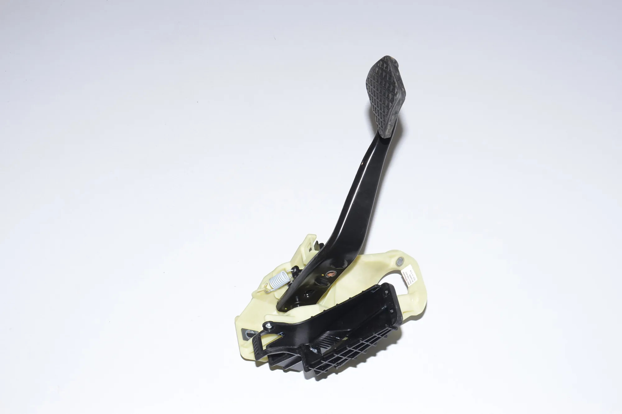 Brake Pedal – OEM 6775368 · BMW 5 Gran Turismo (F07) 530 d 2010 – 3