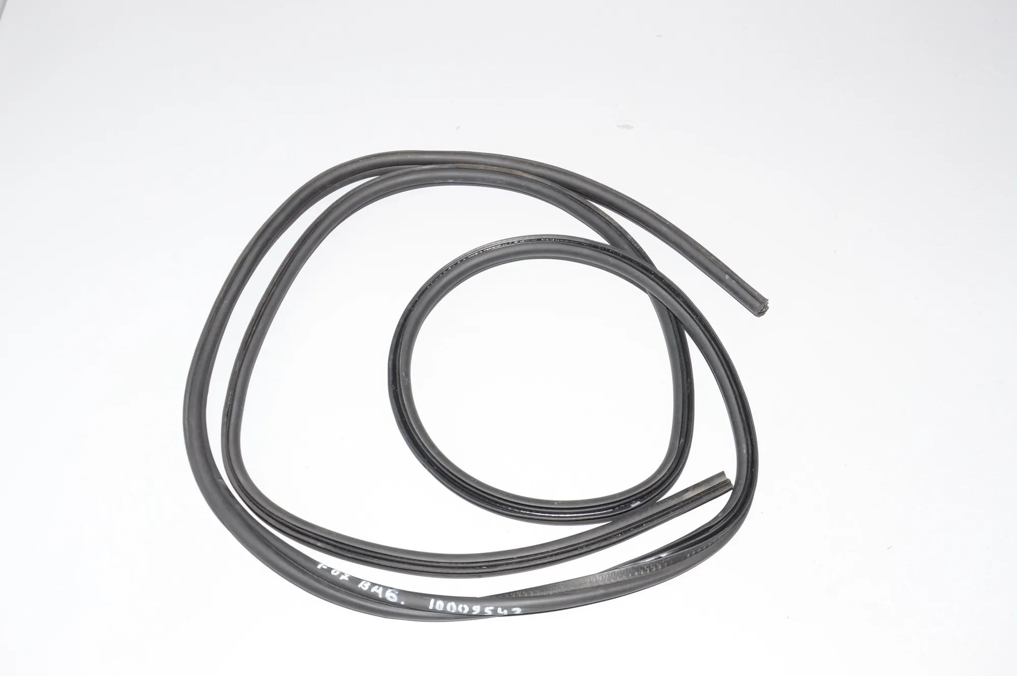 Tailgate Rubber Seal – OEM 7200542 · BMW 5 Gran Turismo (F07) 530 d 2010 – 2