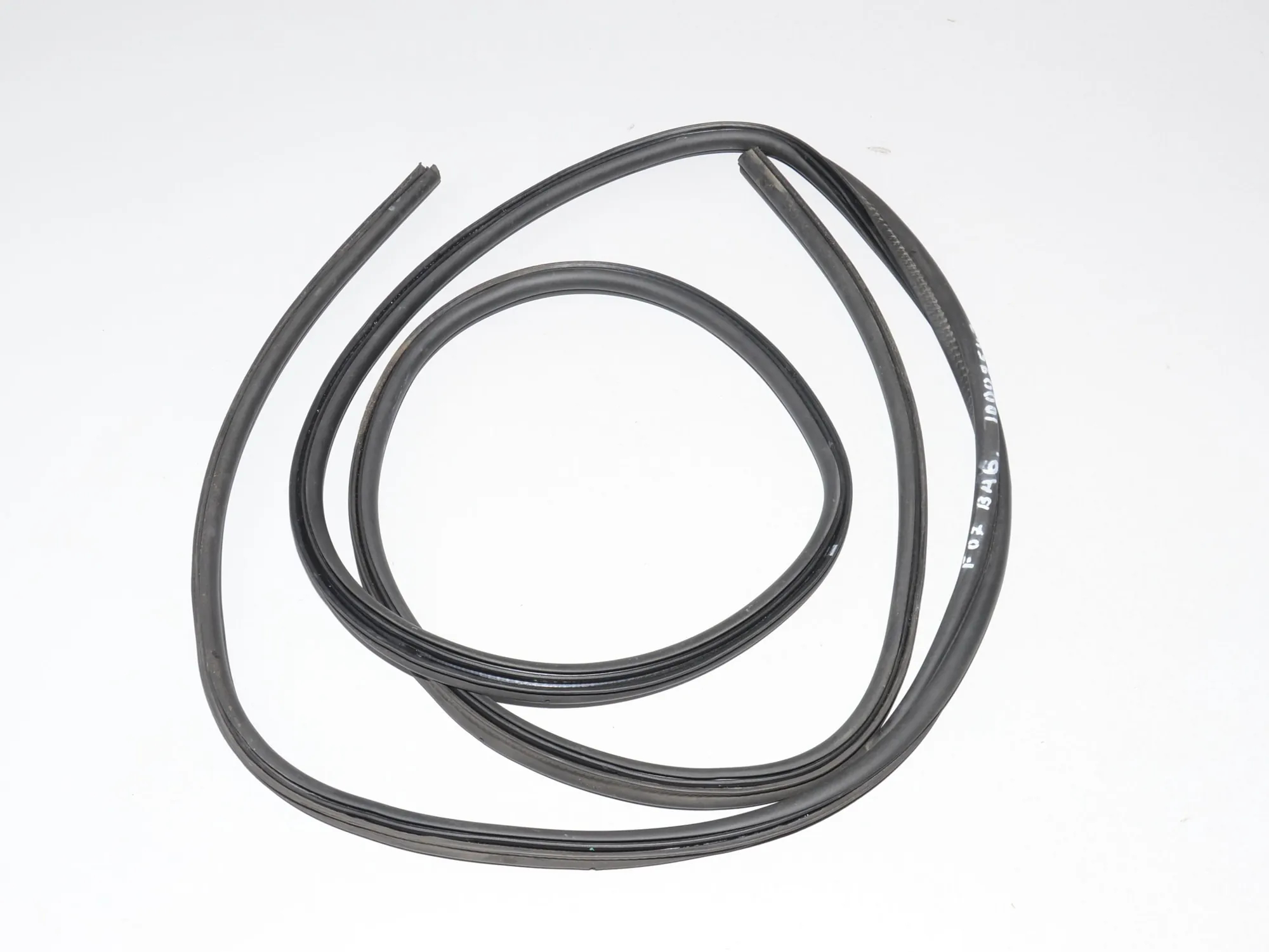 Tailgate Rubber Seal – OEM 7200542 · BMW 5 Gran Turismo (F07) 530 d 2010 – 3