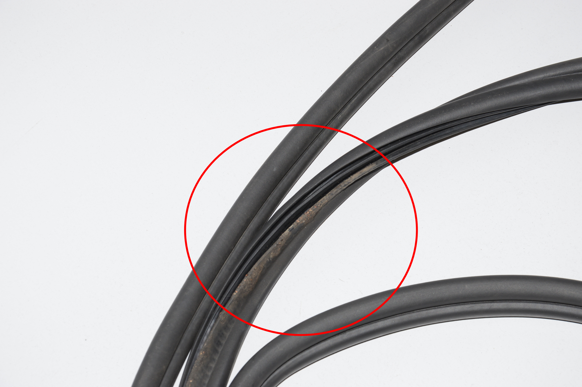 Tailgate Rubber Seal – OEM 7200542 · BMW 5 Gran Turismo (F07) 530 d 2010 – 5
