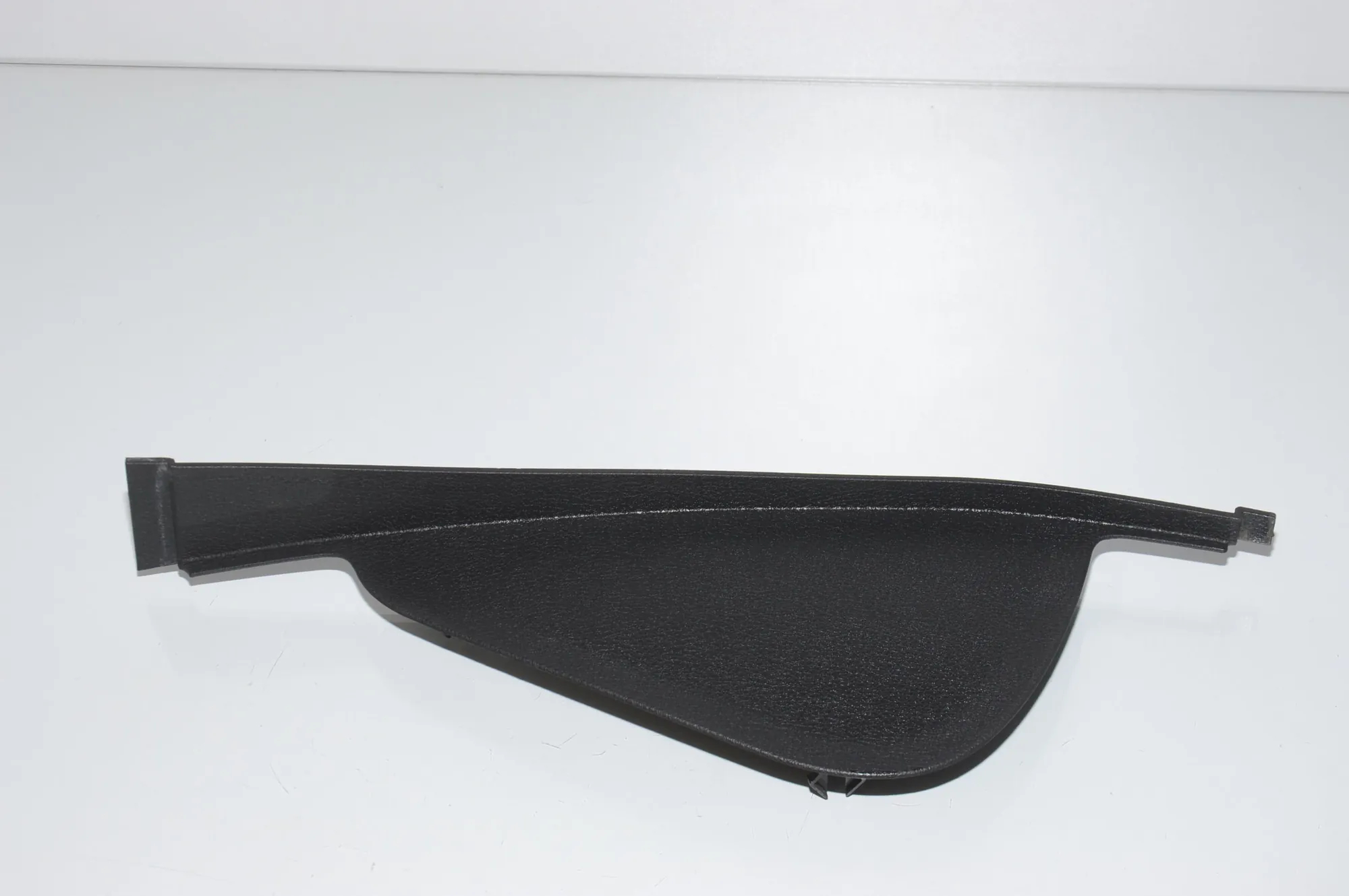 Dashboard Side Trim – OEM 9142543 · BMW 5 Gran Turismo (F07) 530 d 2010