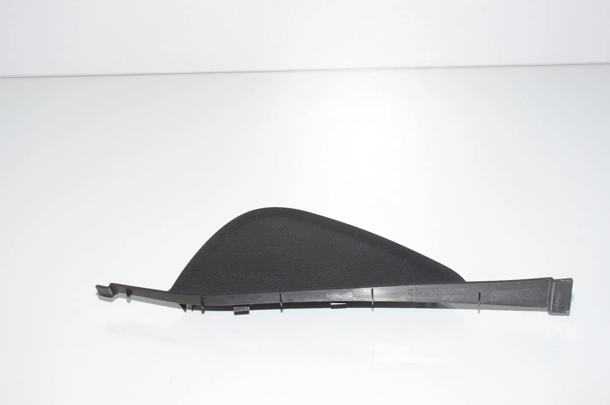 Dashboard Side Trim – OEM 9142543 · BMW 5 Gran Turismo (F07) 530 d 2010 – 2