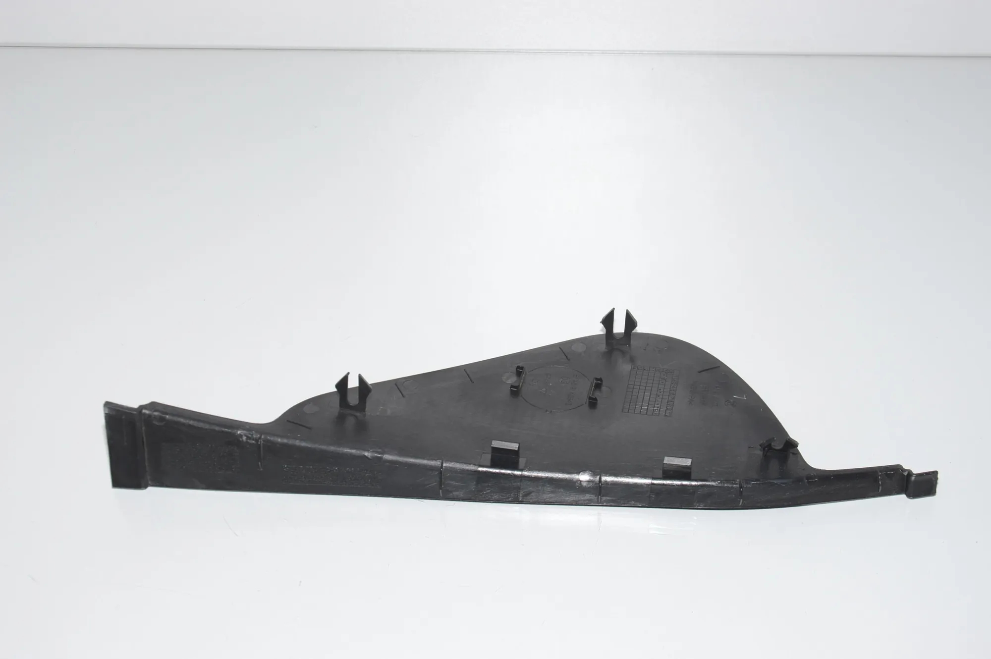 Dashboard Side Trim – OEM 9142543 · BMW 5 Gran Turismo (F07) 530 d 2010 – 4