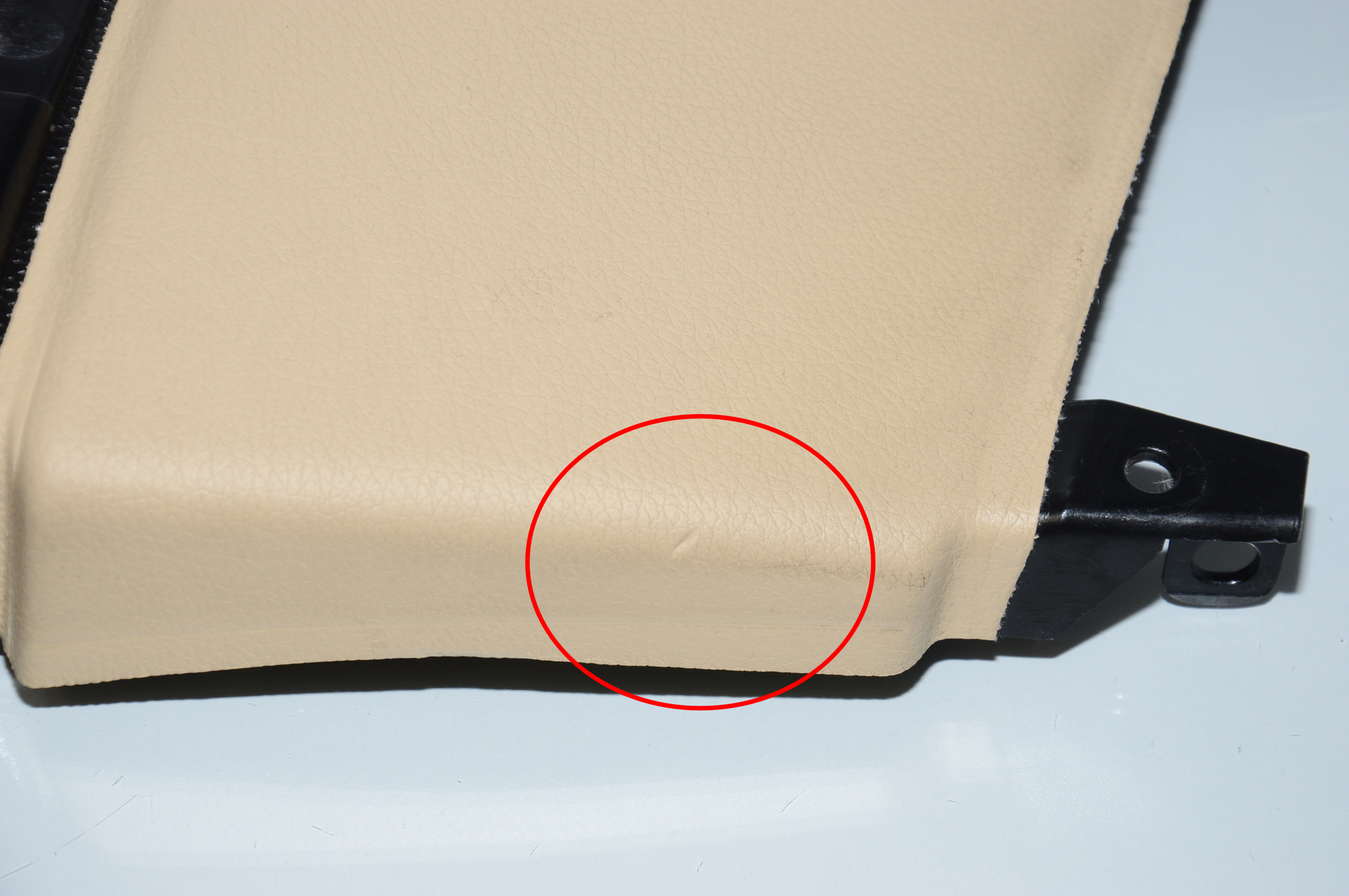 Left Side B Pillar Trim – OEM 1751600 · BMW 5 Gran Turismo (F07) 530 d 2010 – 6