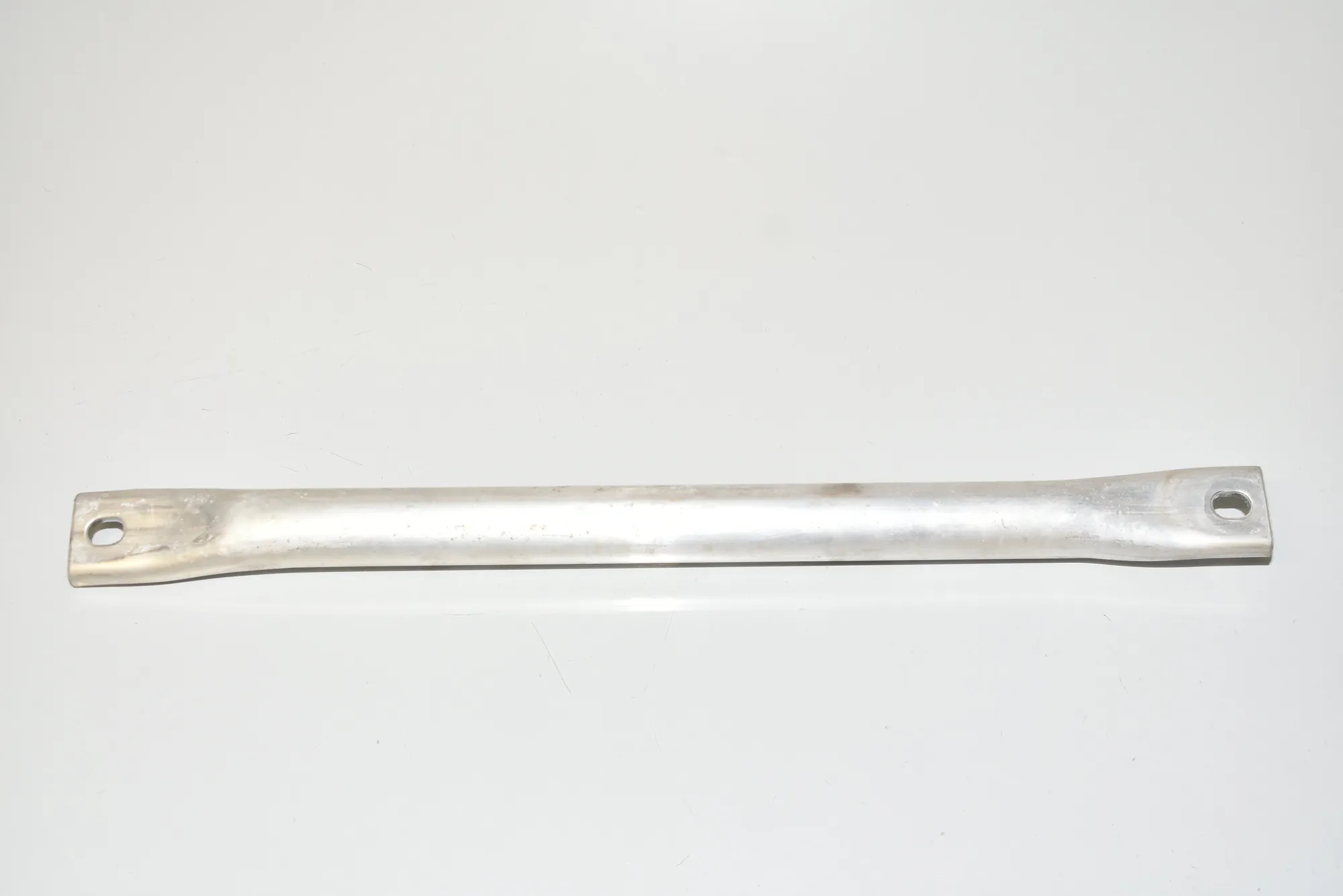 Other Body Parts – OEM 7187697 · BMW 5 Gran Turismo (F07) 530 d 2010 – 2