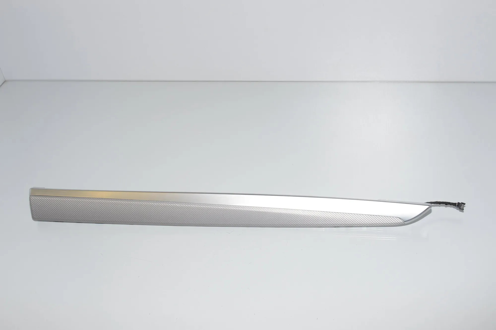 Rear Left Door Panel Trim – OEM 51428050165 · BMW 5 (F10) 530 d 2014