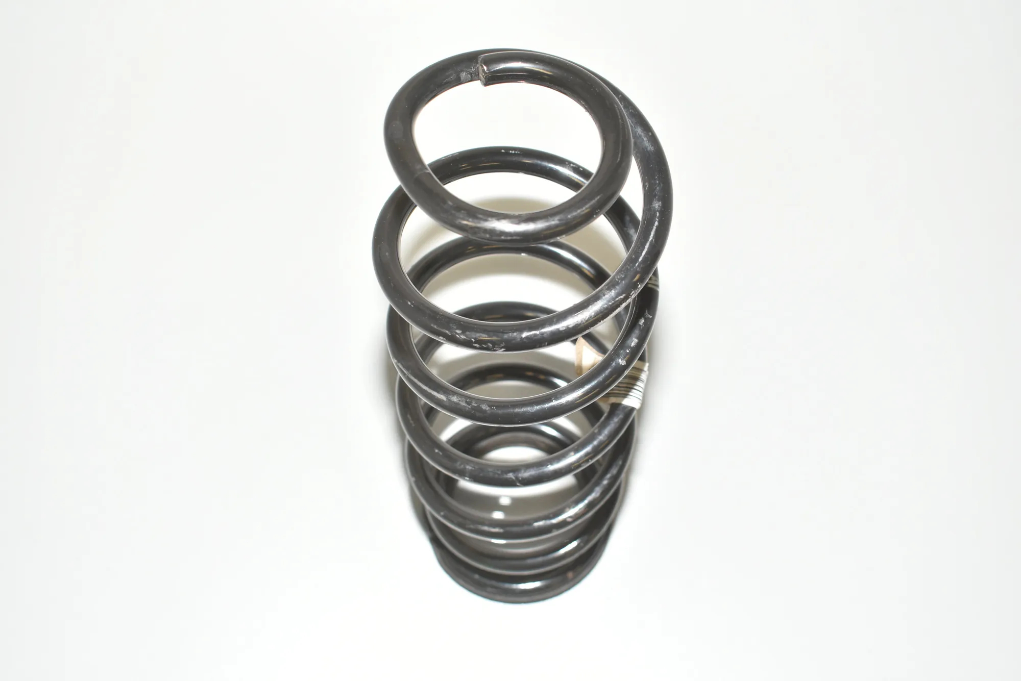 Rear Right Coil Spring – OEM 33536887100 · BMW i3 (I01) Electric 2018 – 4