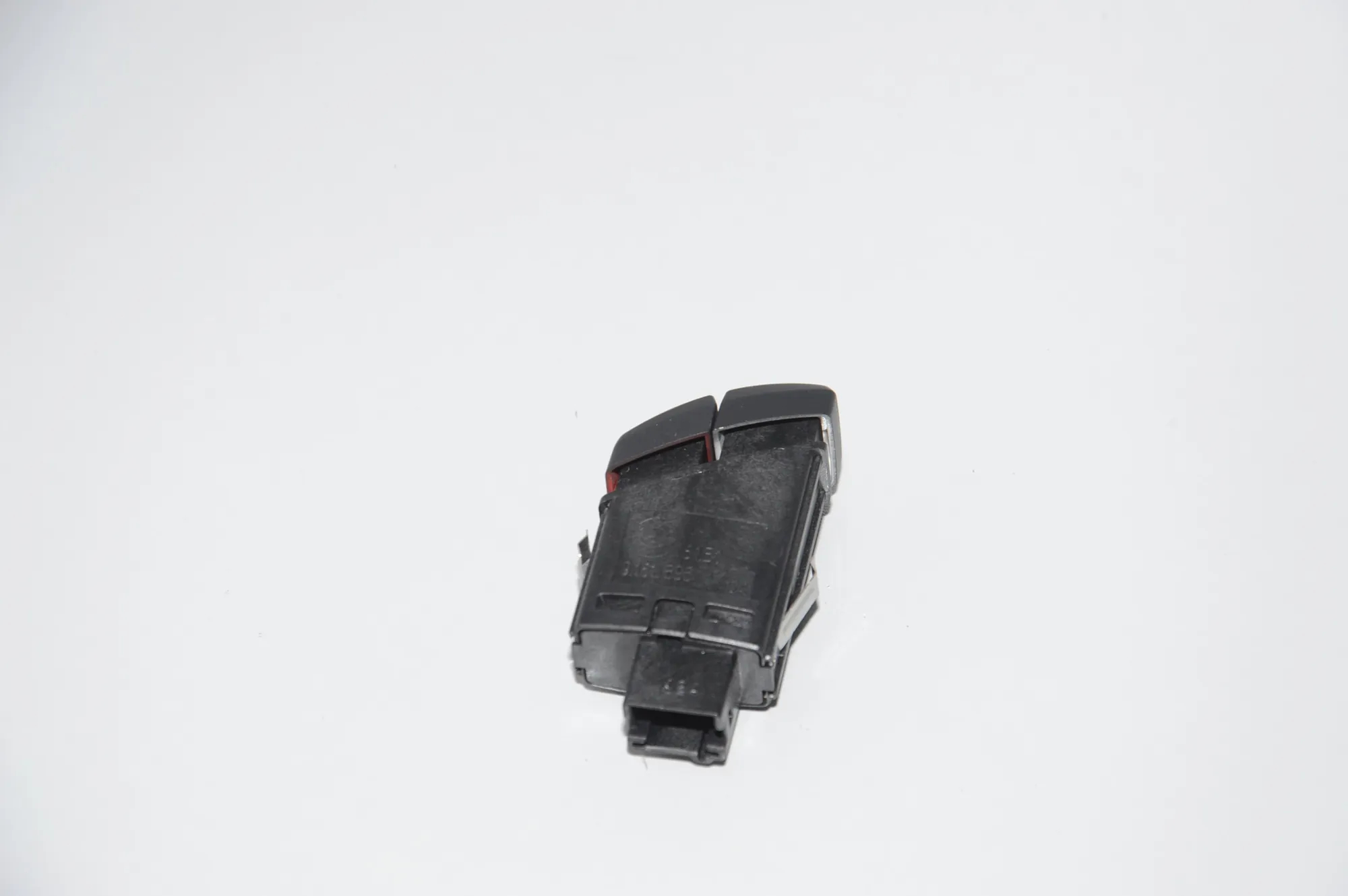 Hazard Button – OEM 61319161896 · BMW 5 (F10) 530 d 2014 – 4