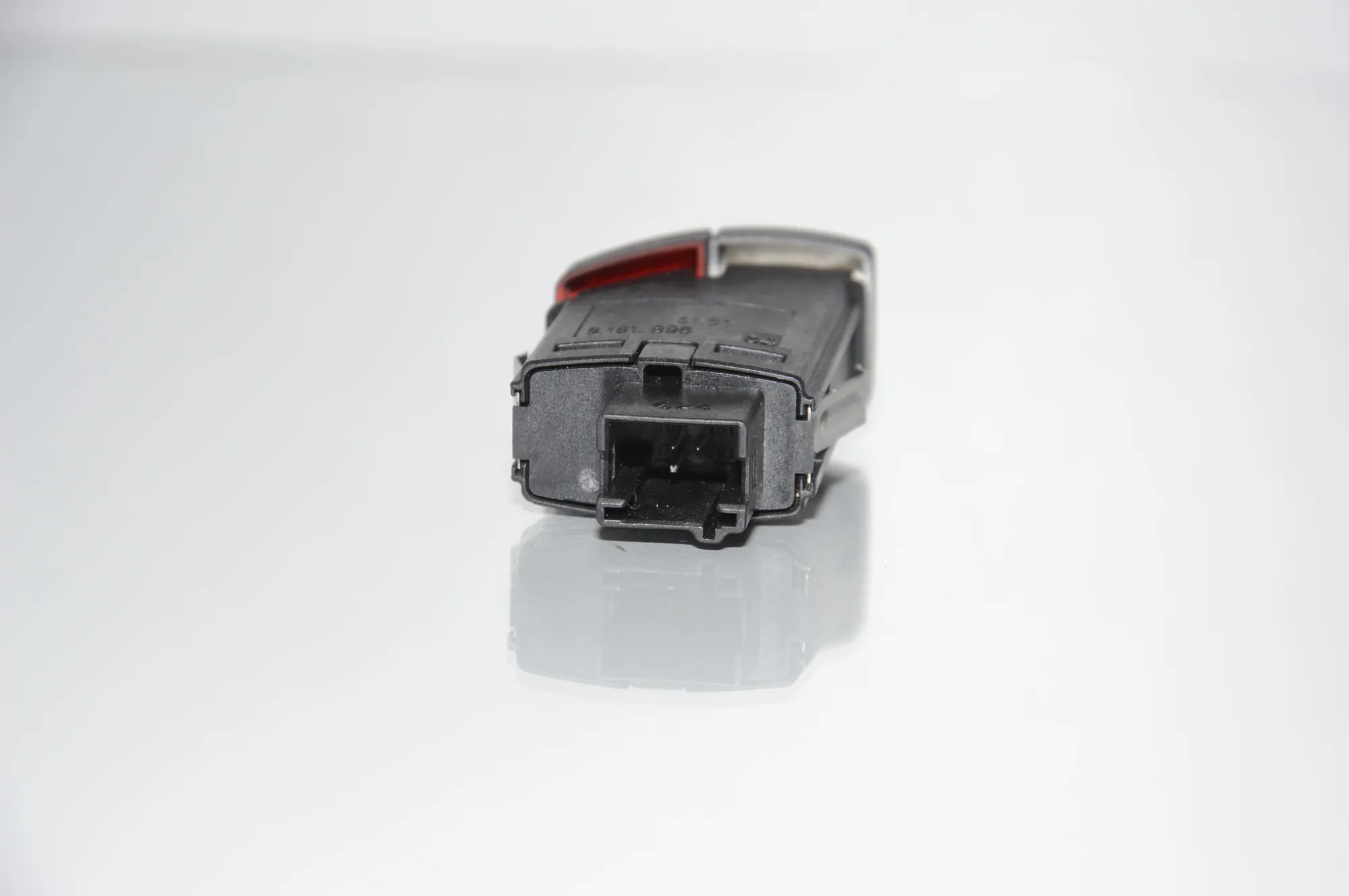 Hazard Button – OEM 61319161896 · BMW 5 (F10) 530 d 2014 – 5