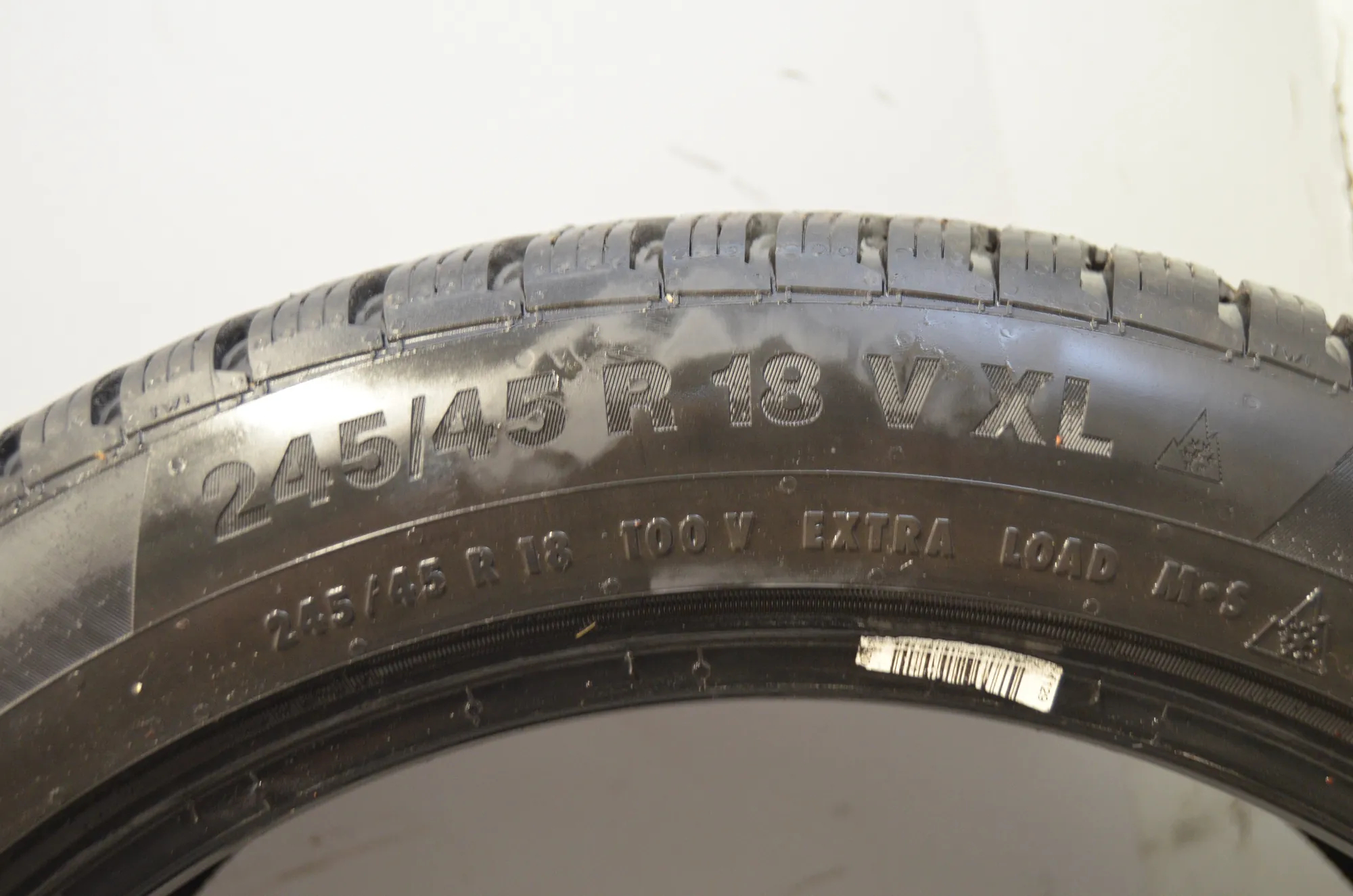 Tire · BMW 3 (F30, F80) BMW 3 (F30, F80) 320 d 2013 – 4