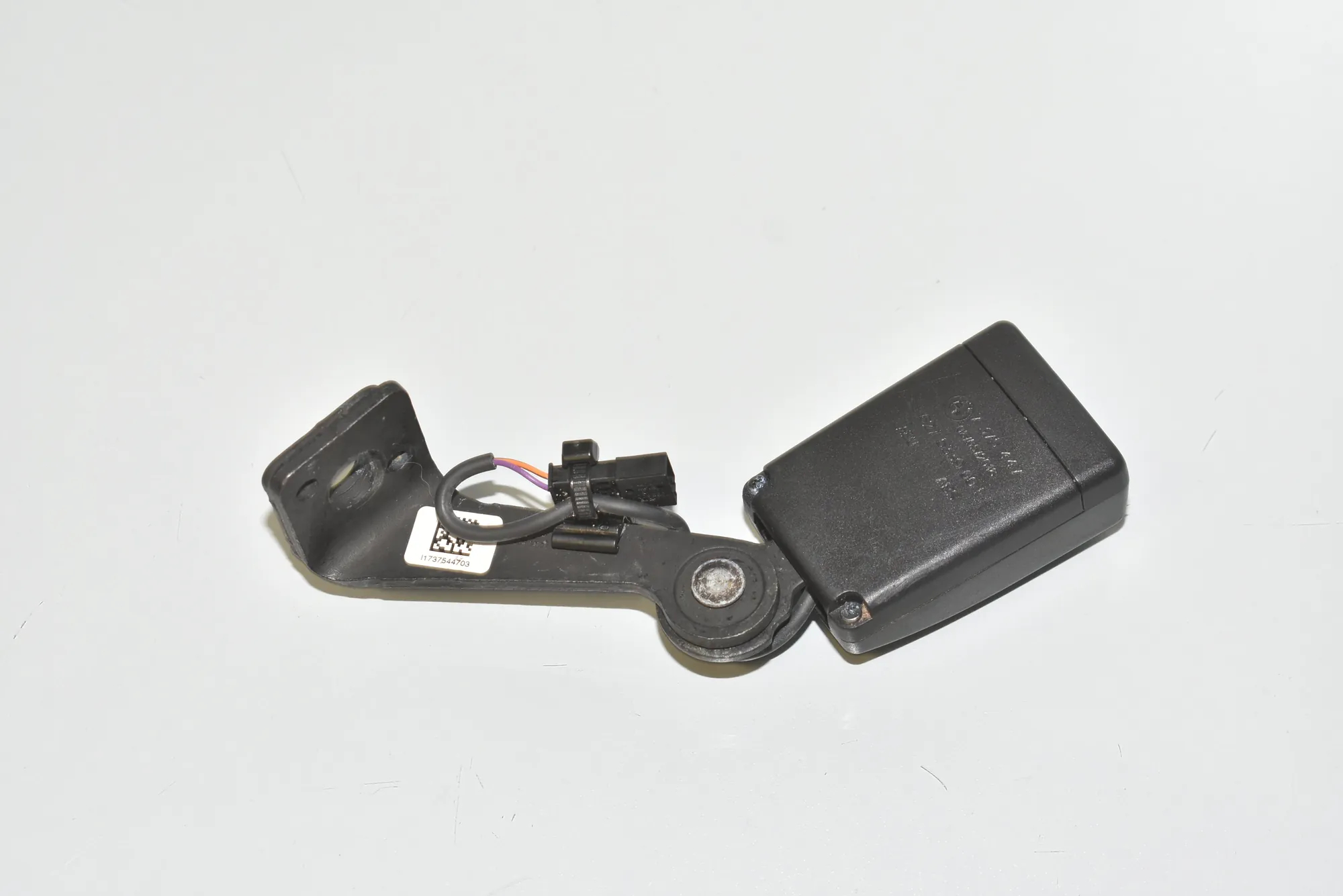 Rear Left Seat Buckle – OEM 7375447 · BMW 4 Gran Coupe (F36) 430 d 2018