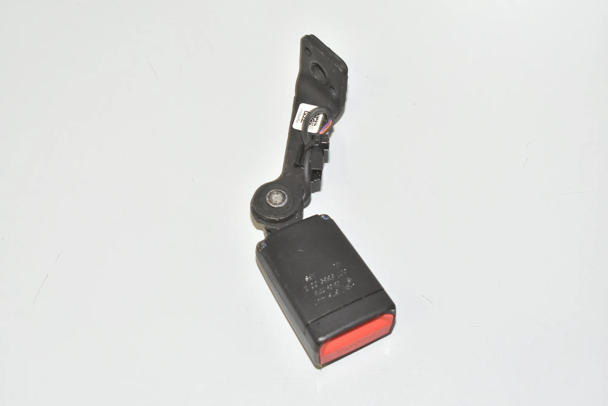 Rear Left Seat Buckle – OEM 7375447 · BMW 4 Gran Coupe (F36) 430 d 2018 – 2