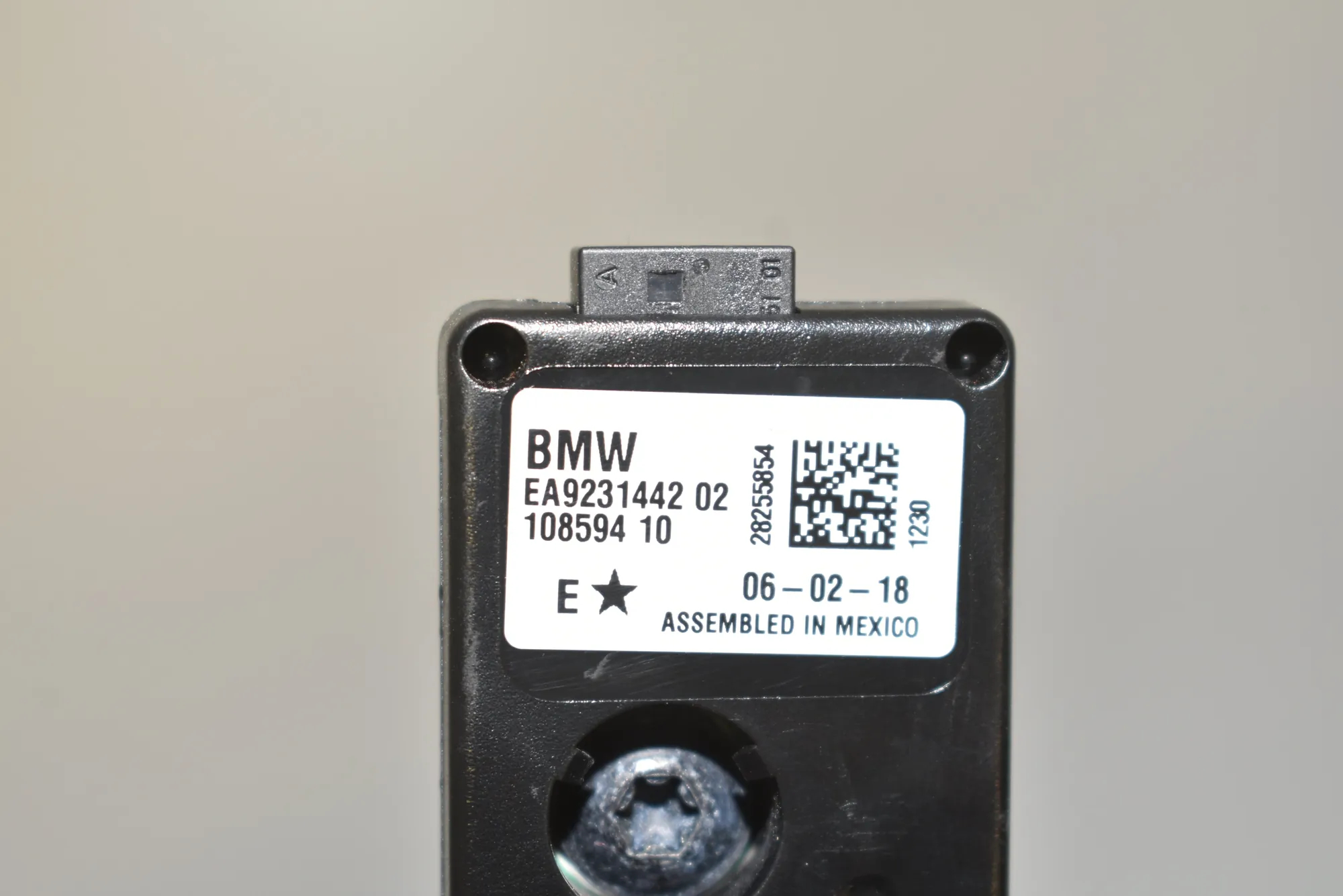 Antenna – OEM 65209231442 · BMW 4 Gran Coupe (F36) 430 d 2018 – 4