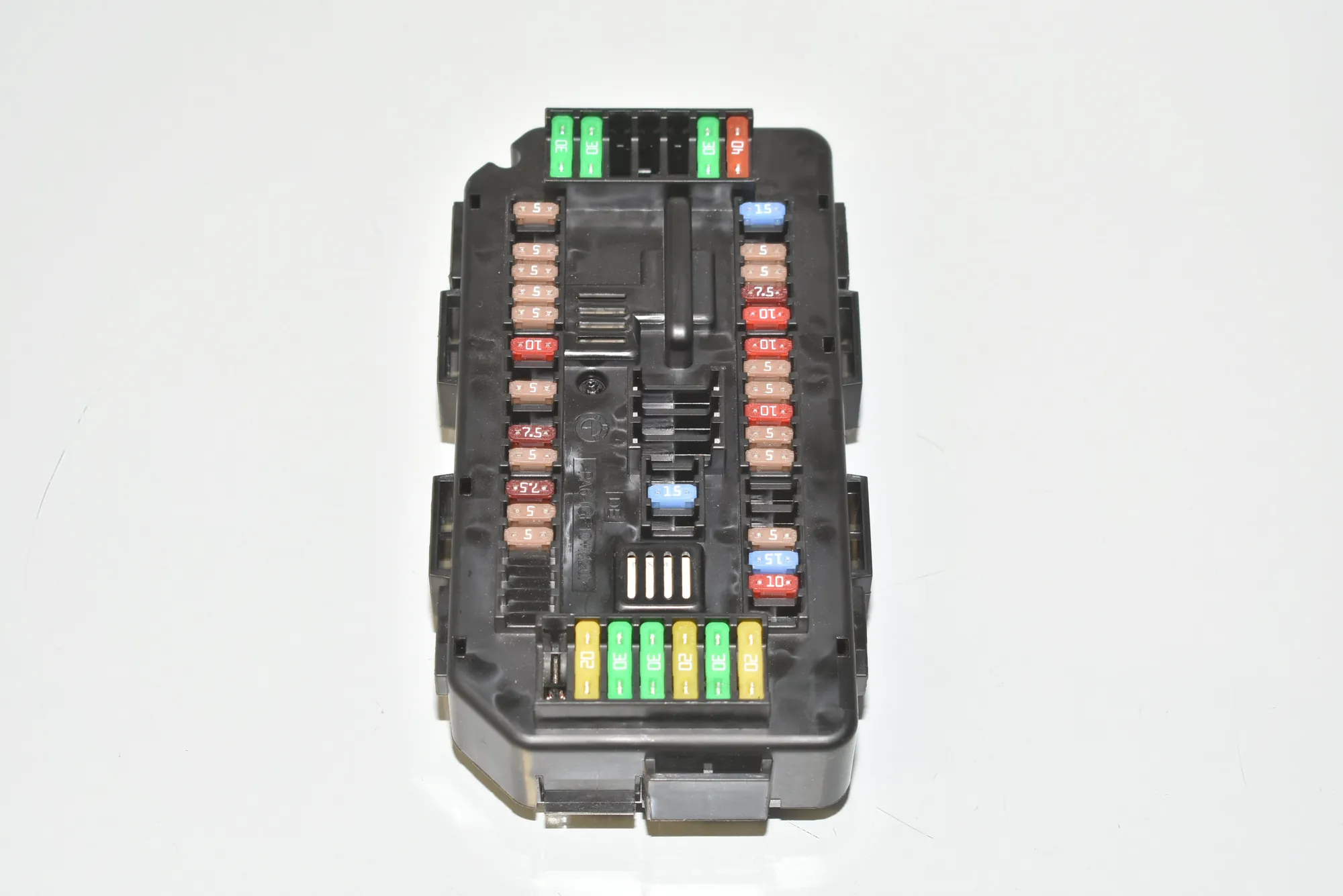 Fuse Box – OEM 61149389068 · BMW 4 Gran Coupe (F36) 430 d 2018 – 2