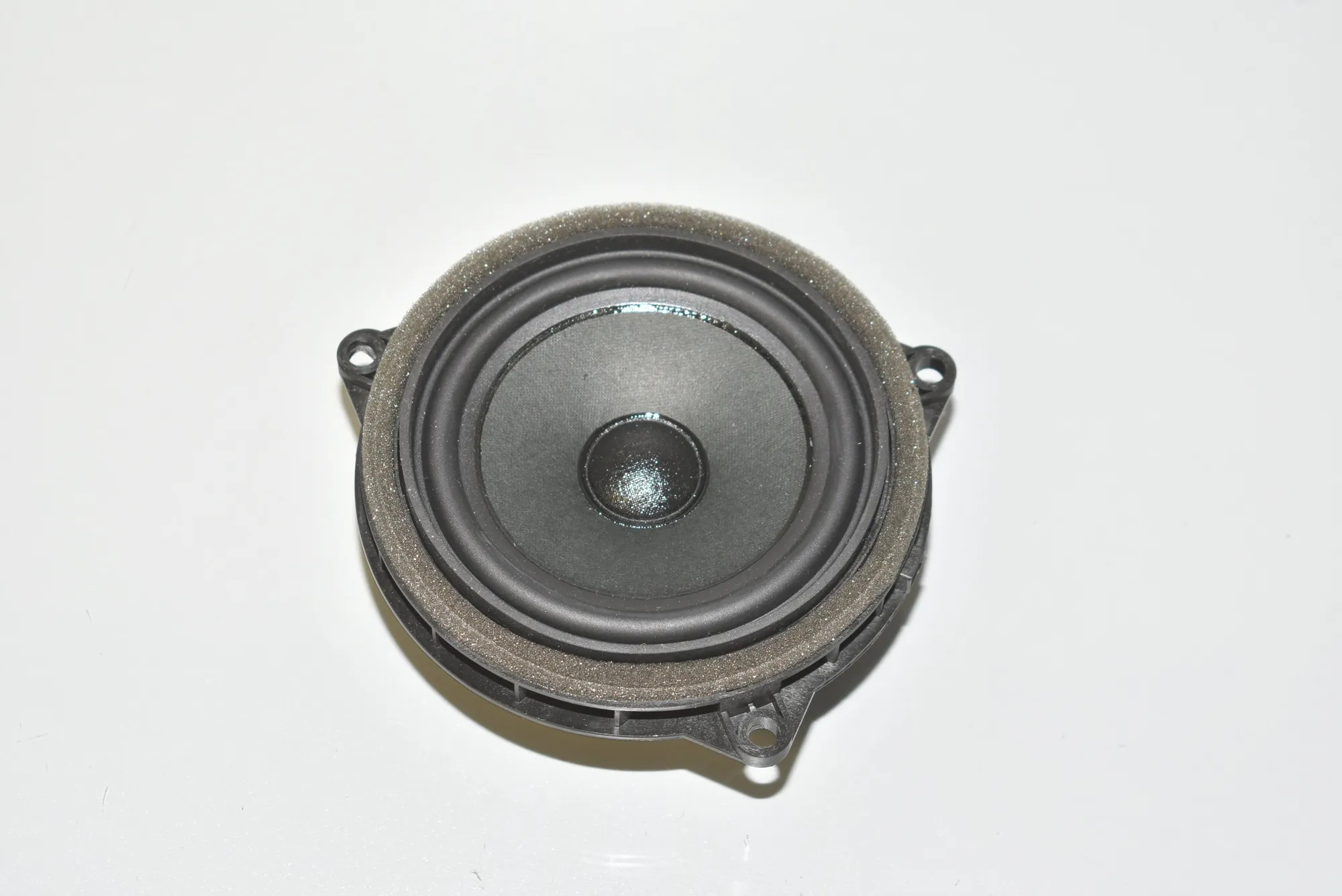 Rear Left Door Speaker – OEM 9281896 · BMW 2 Active Tourer (F45) 218 d 2017
