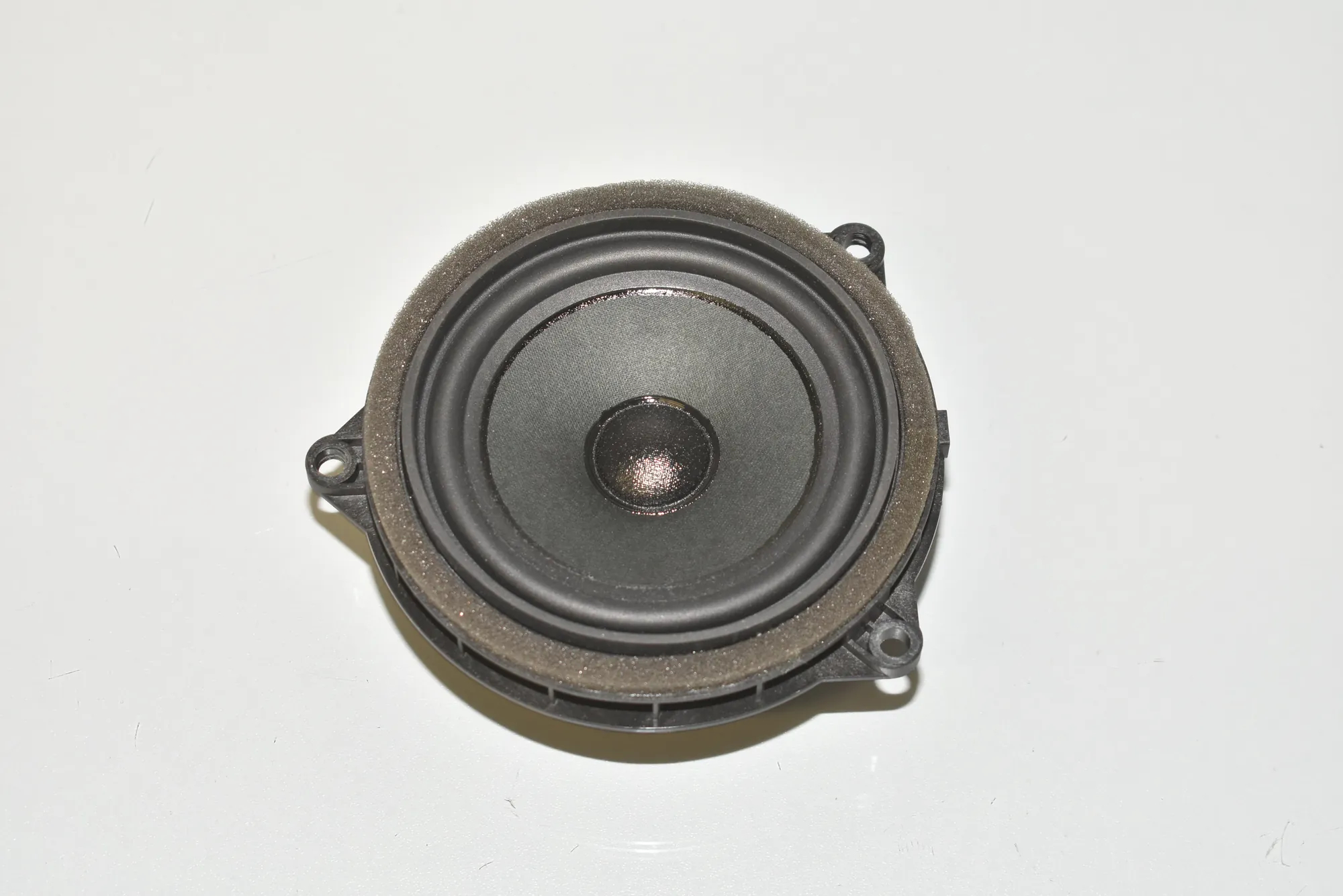 Rear Right Door Speaker – OEM 9281896 · BMW 2 Active Tourer (F45) 218 d 2017