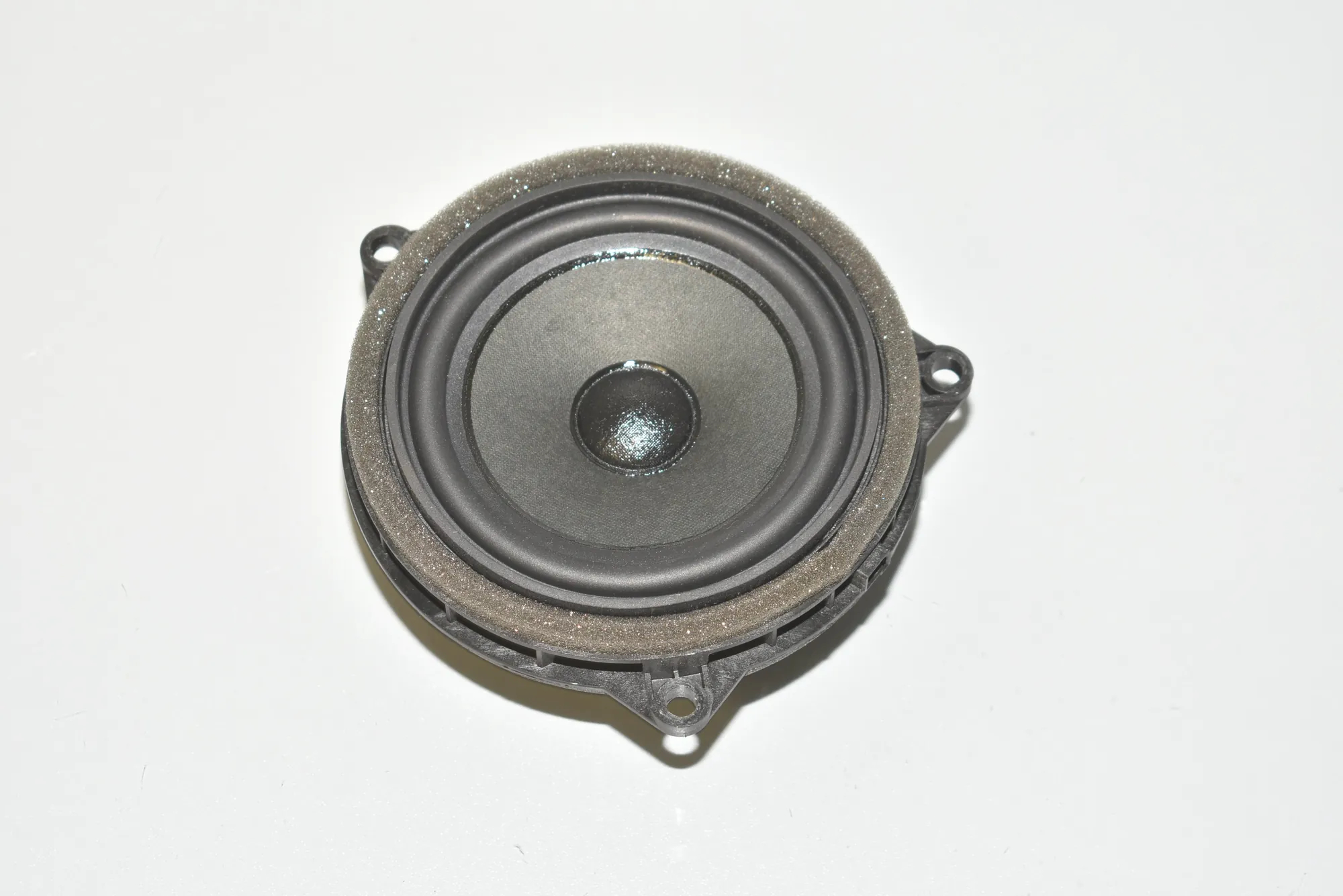 Front Left Door Speaker – OEM 9281896 · BMW 2 Active Tourer (F45) 218 d 2017