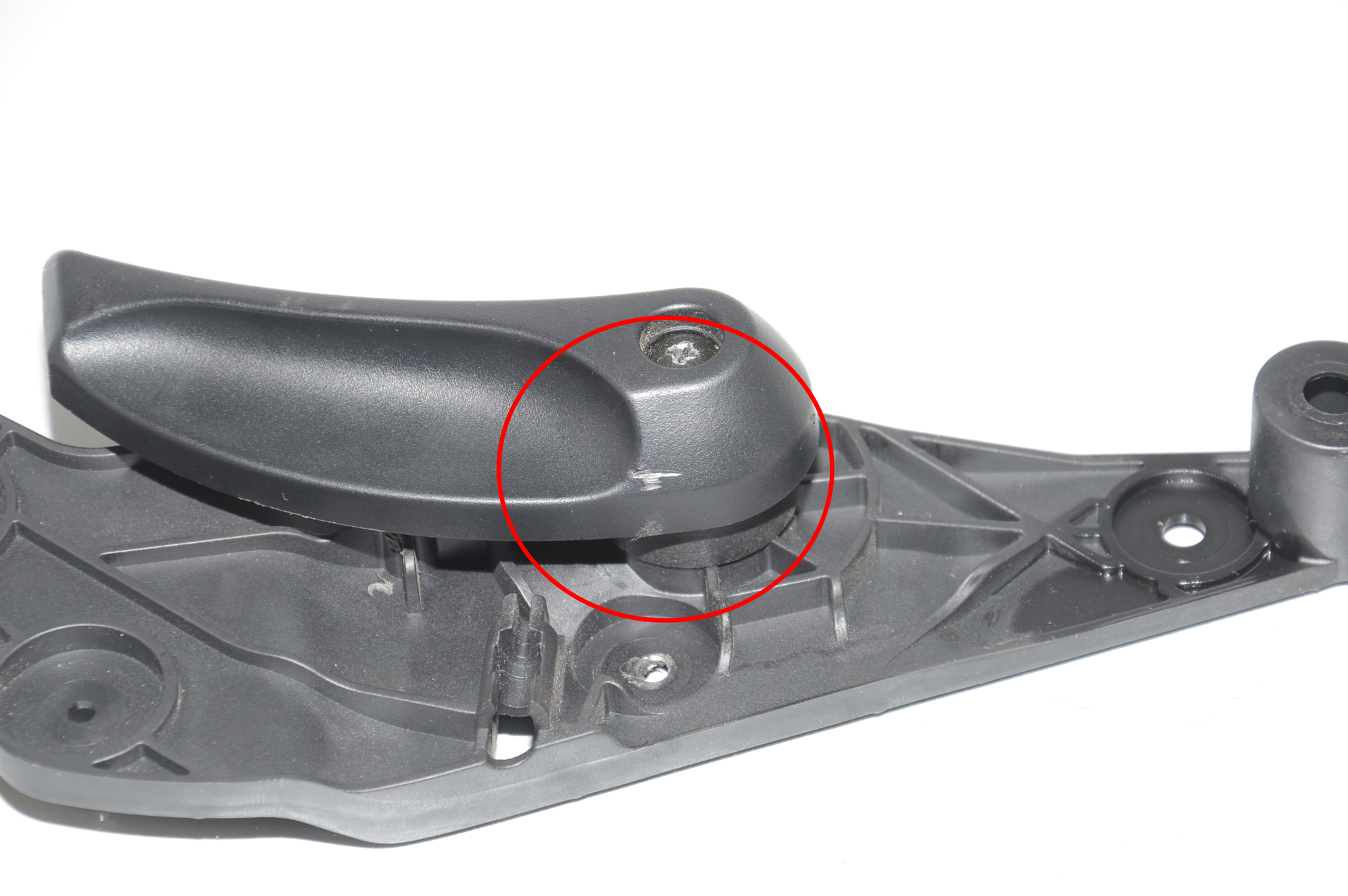 Bonnet Release Handle – OEM 51239114002 · BMW 5 (F10) 530 d 2014 – 5