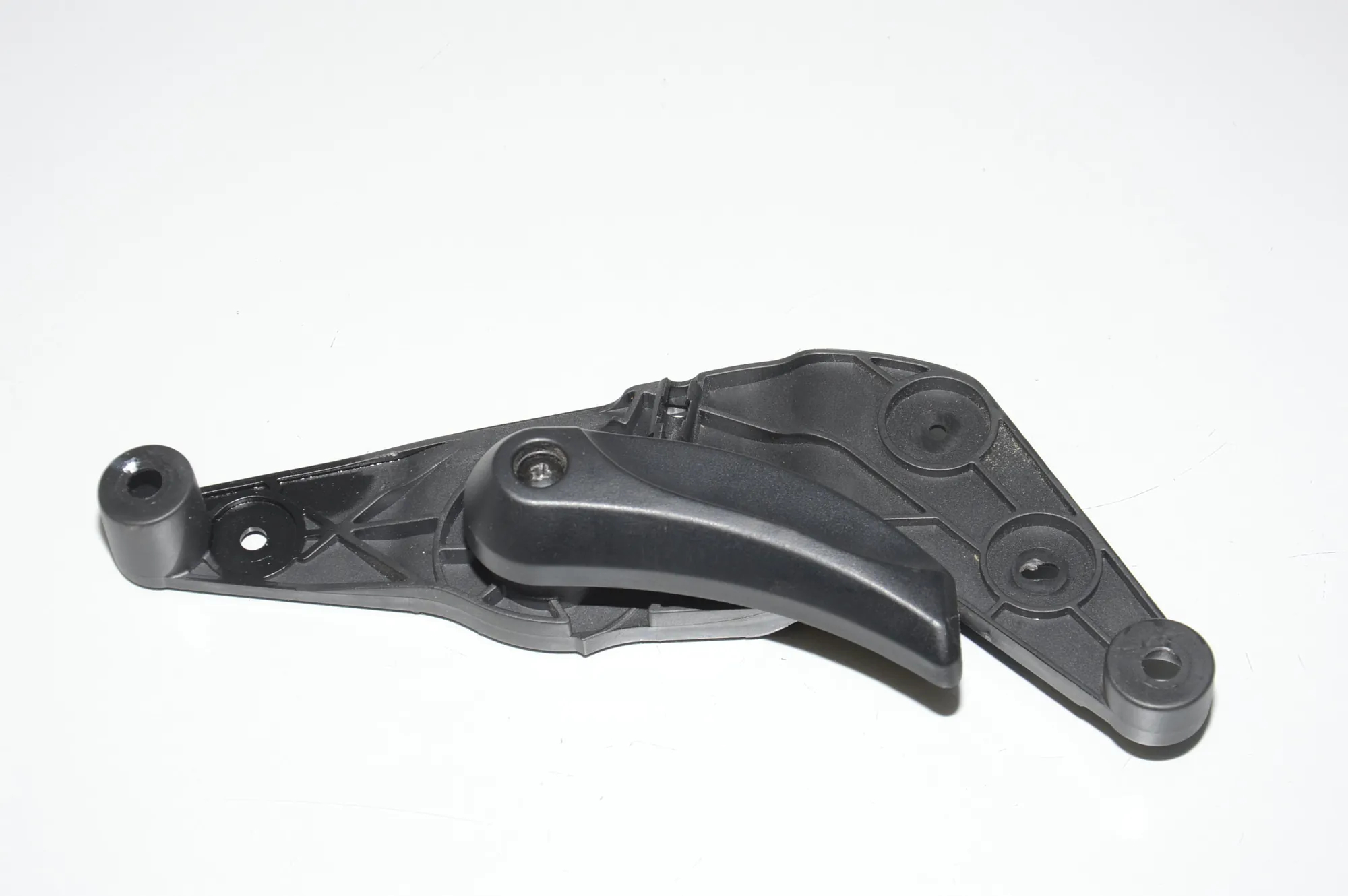 Bonnet Release Handle – OEM 51239114002 · BMW 5 (F10) 530 d 2014 – 2