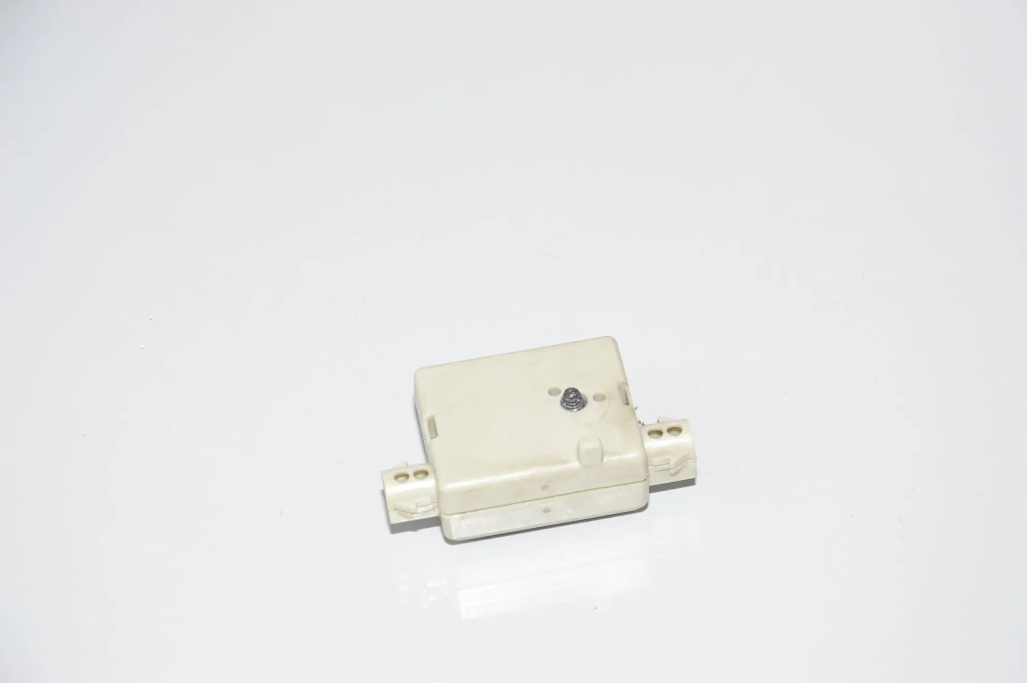 Antenna – OEM 65209118262 · BMW 5 (F10) 530 d 2014 – 4