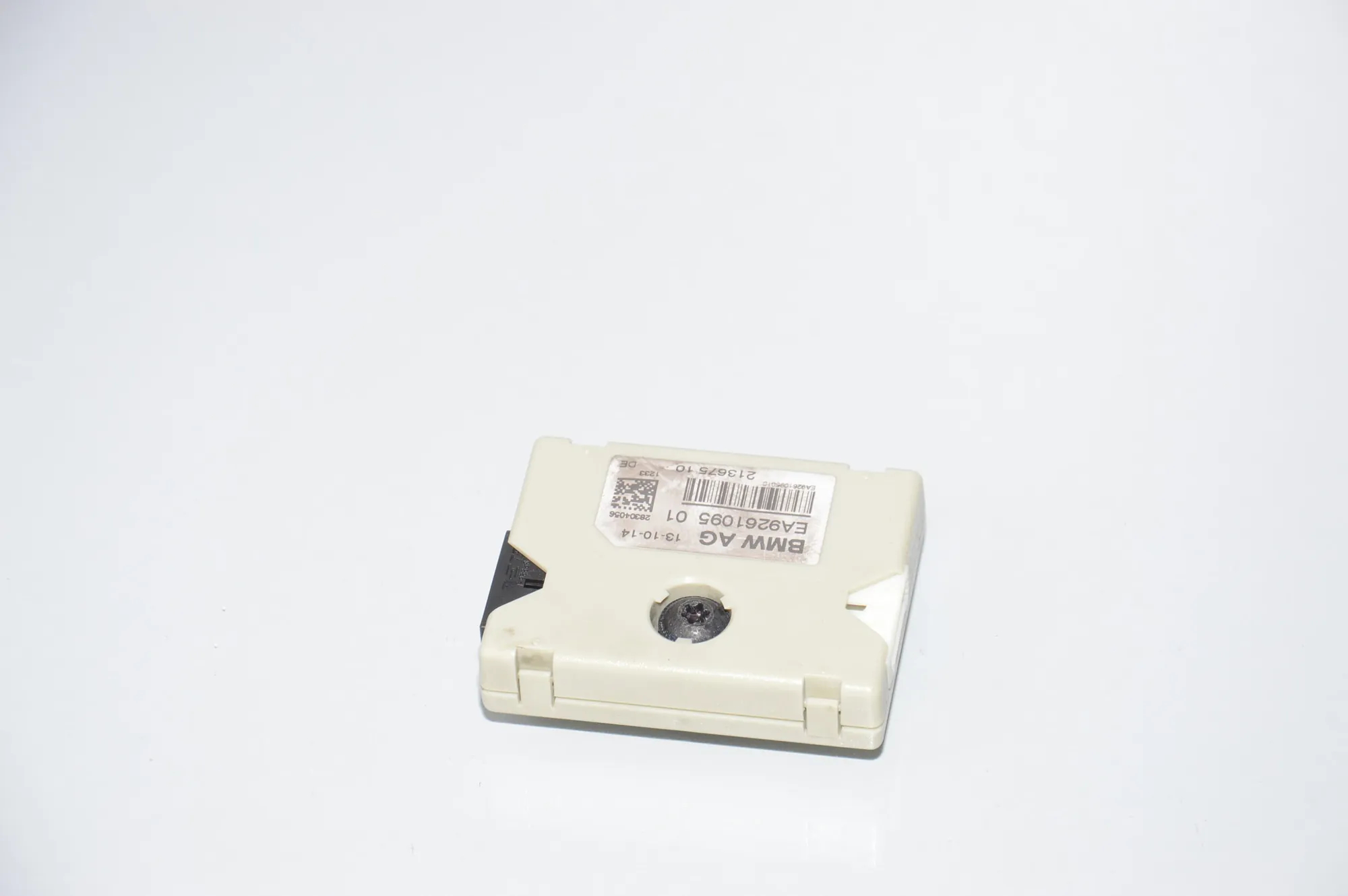 Antenna Amplifier – OEM 65209261095 · BMW 5 (F10) 530 d 2014 – 2