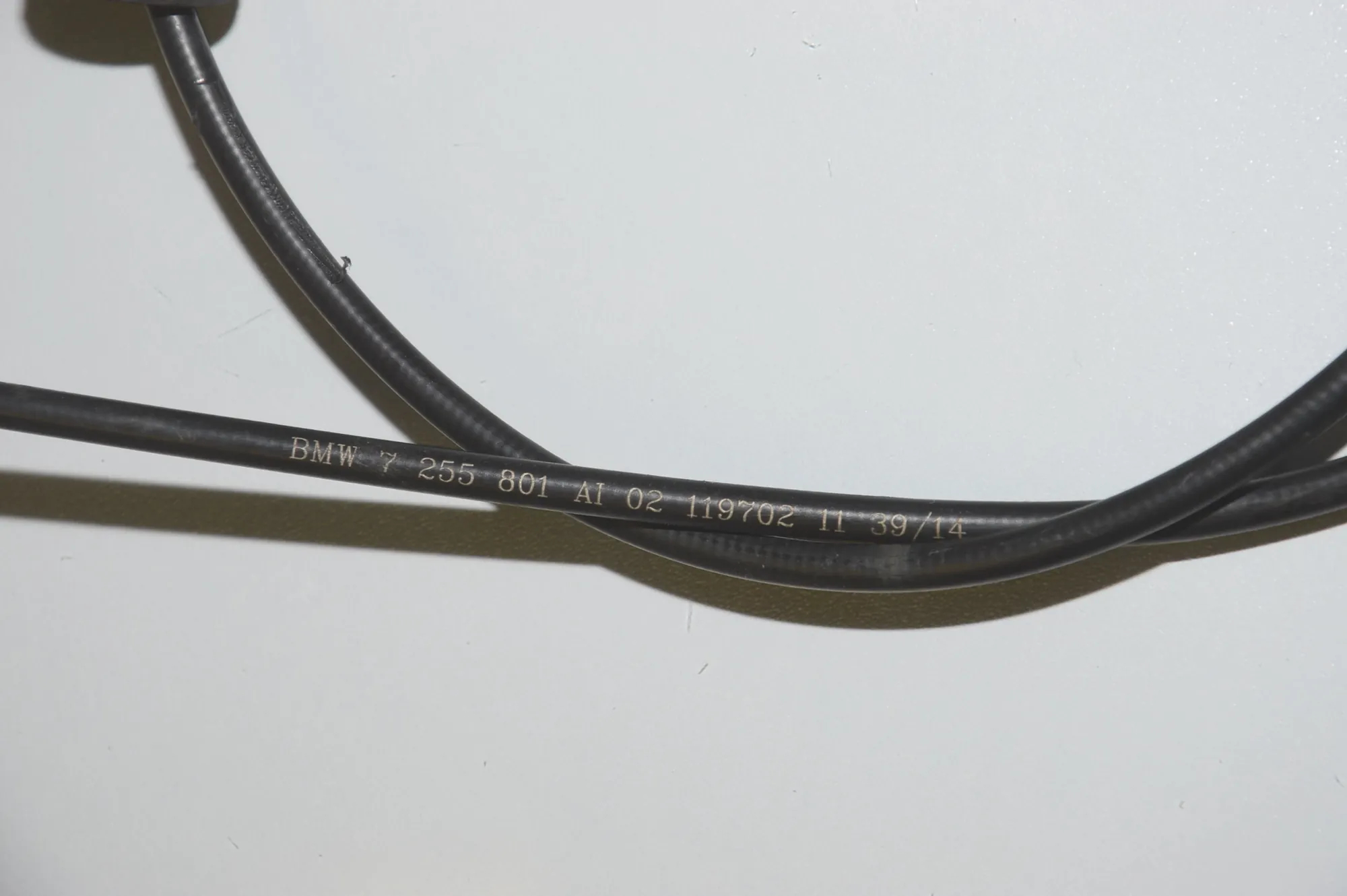 Bonnet Lock Cable – OEM 51237255801 · BMW 5 (F10) 530 d 2014 – 5