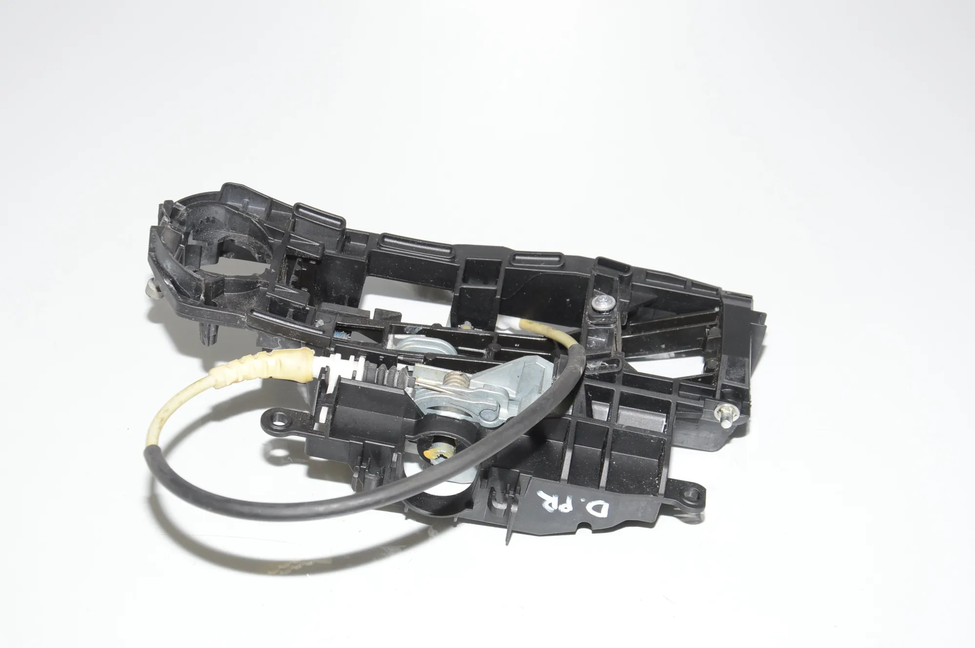Front Right Door Interior Handle Frame – OEM 51212219939 · BMW 5 (F10) 530 d 2014 – 2