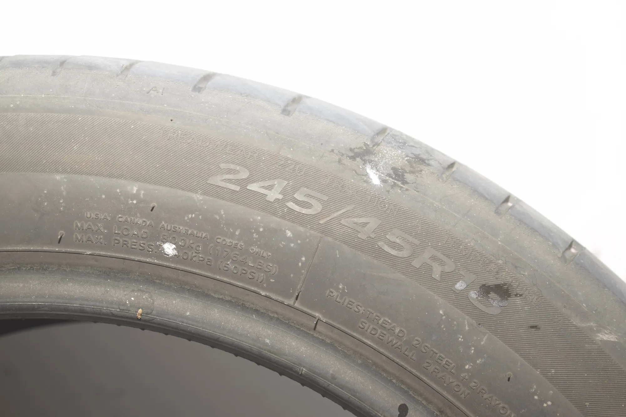 Tire · BMW 7 (F01, F02) BMW 7 (F01, F02) 730 d 2015 – 5