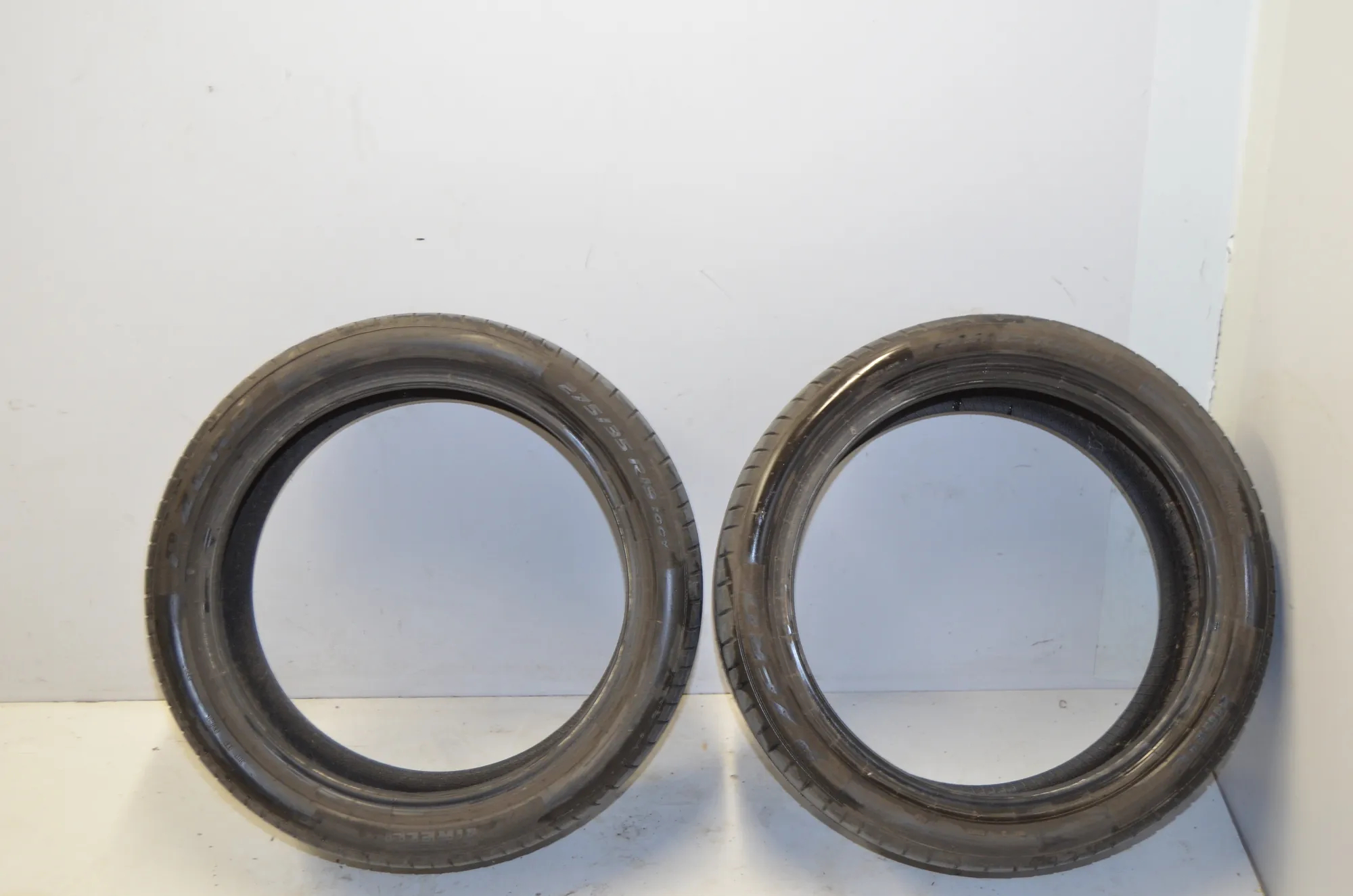 Tire · BMW X5 (F15, F85) BMW X5 (F15, F85) sDrive 25 d 2016