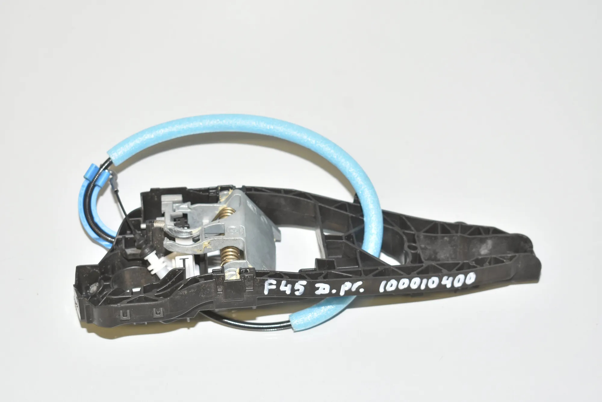 Front Right Door Interior Handle Frame – OEM 7401210 · BMW 2 Active Tourer (F45) 218 d 2017