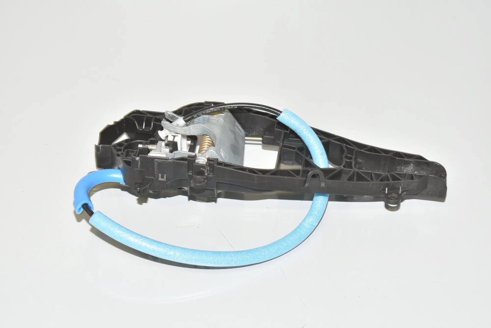 Front Left Door Interior Handle Frame – OEM 51217401209 · BMW 2 Active Tourer (F45) 218 d 2017 – 2