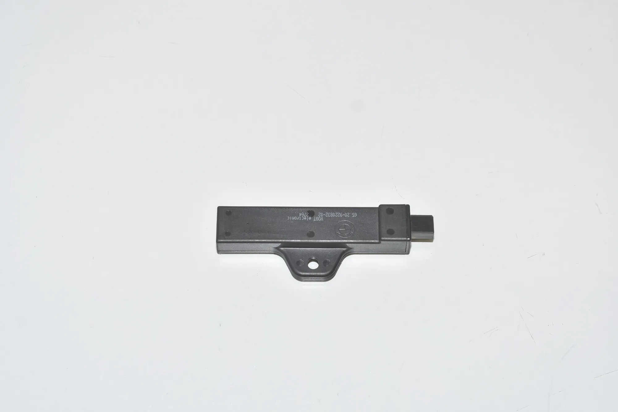 Antenna – OEM 65209220832 · BMW 2 Active Tourer (F45) 218 d 2017 – 2